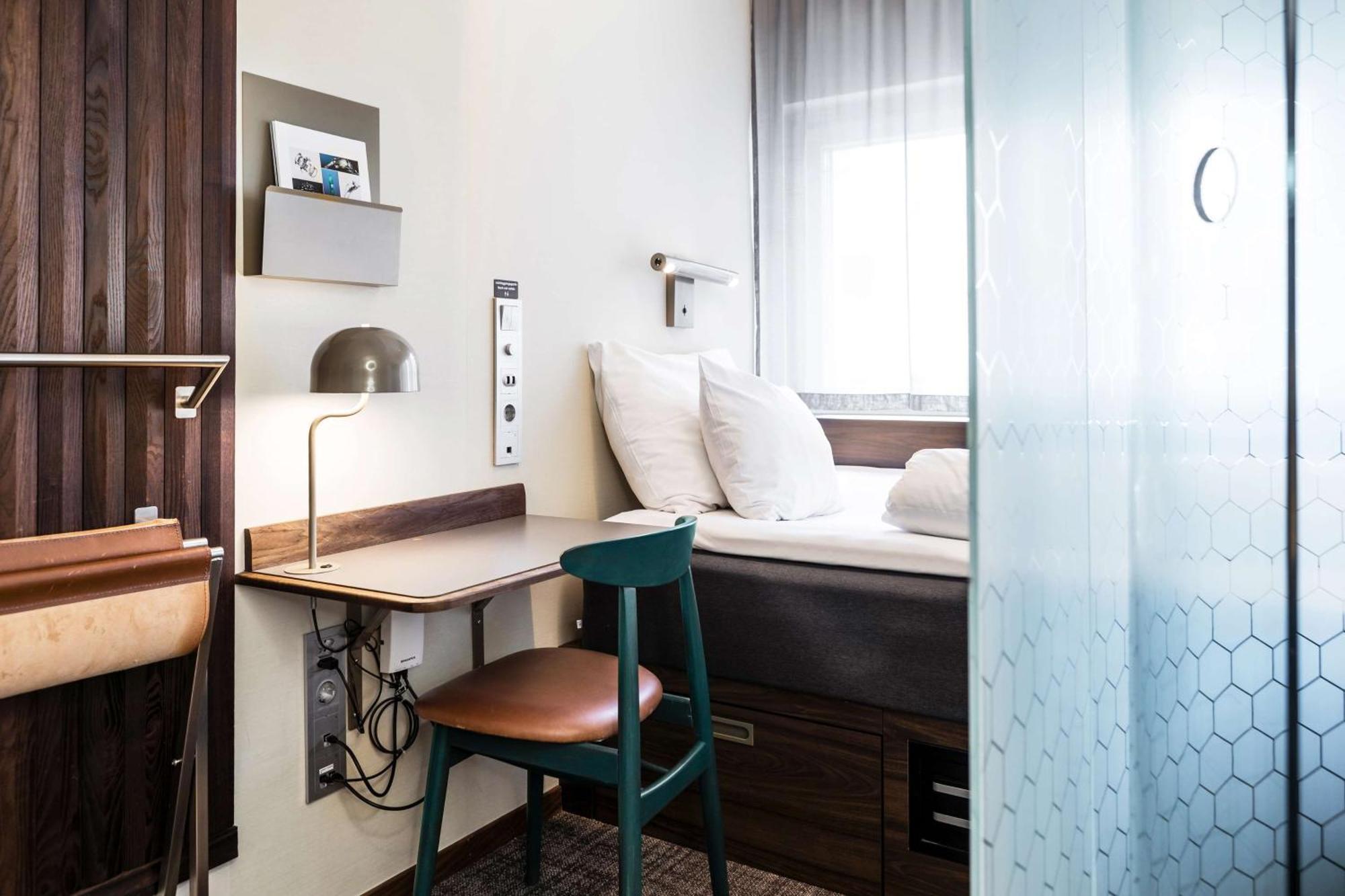 Small & Smart Single Room