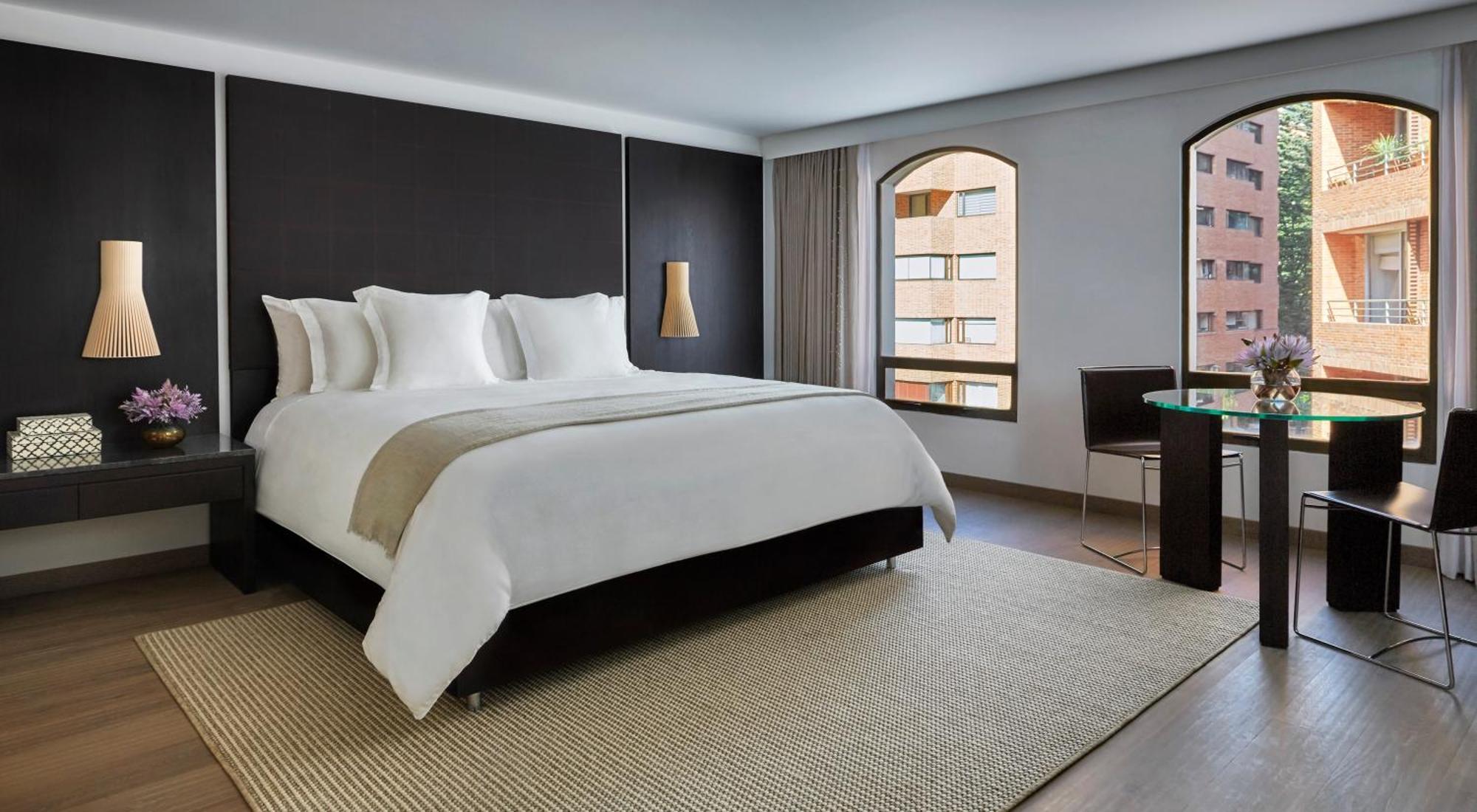 Grand Premier King Room,1441184782:JPEG