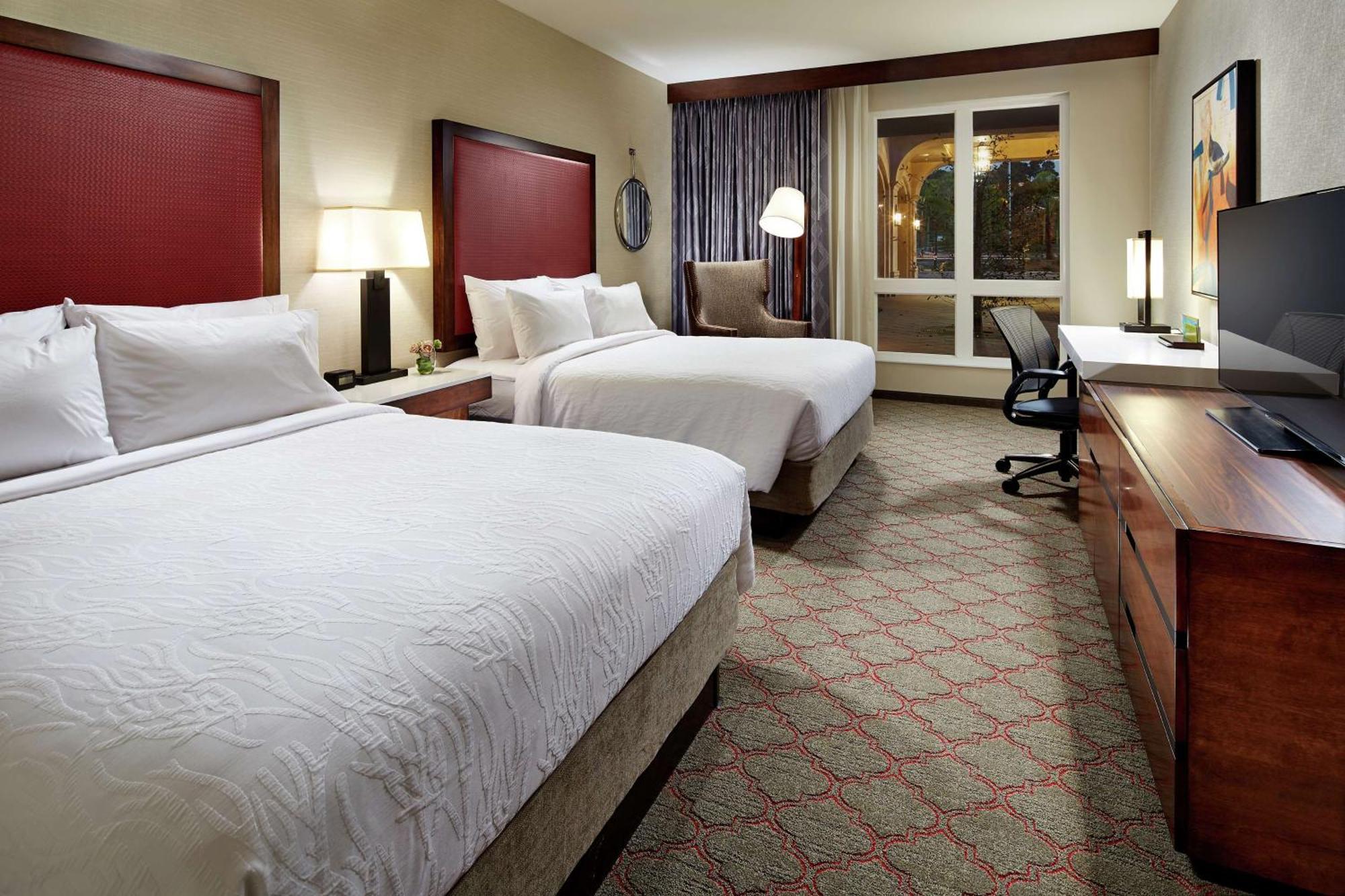 Queen Room Two Queen Beds