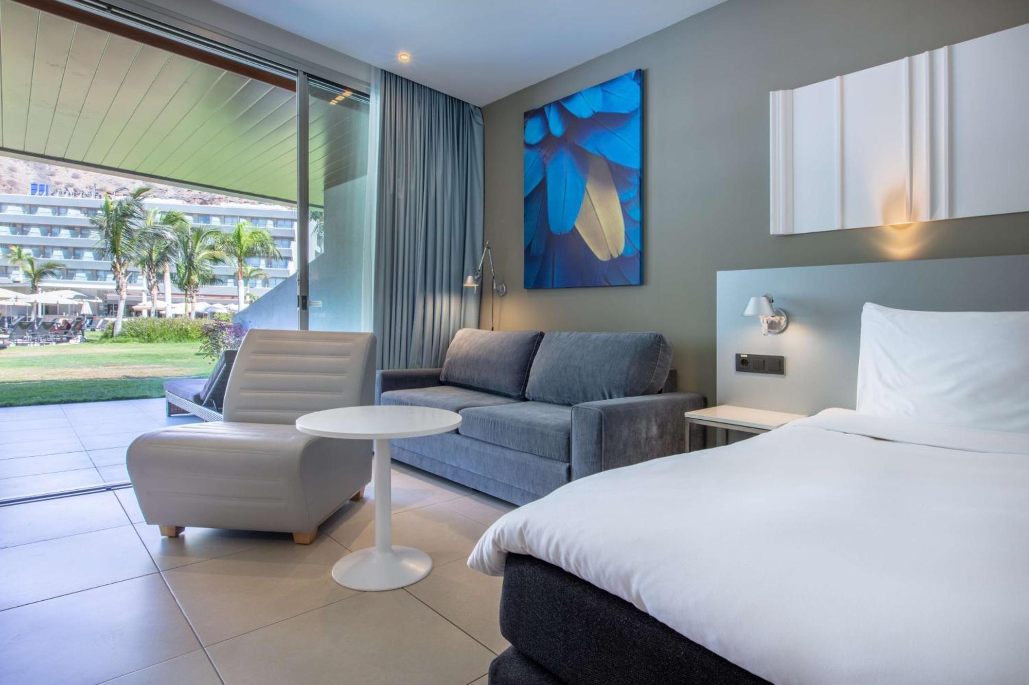 Habitación Superior con acceso a la piscina