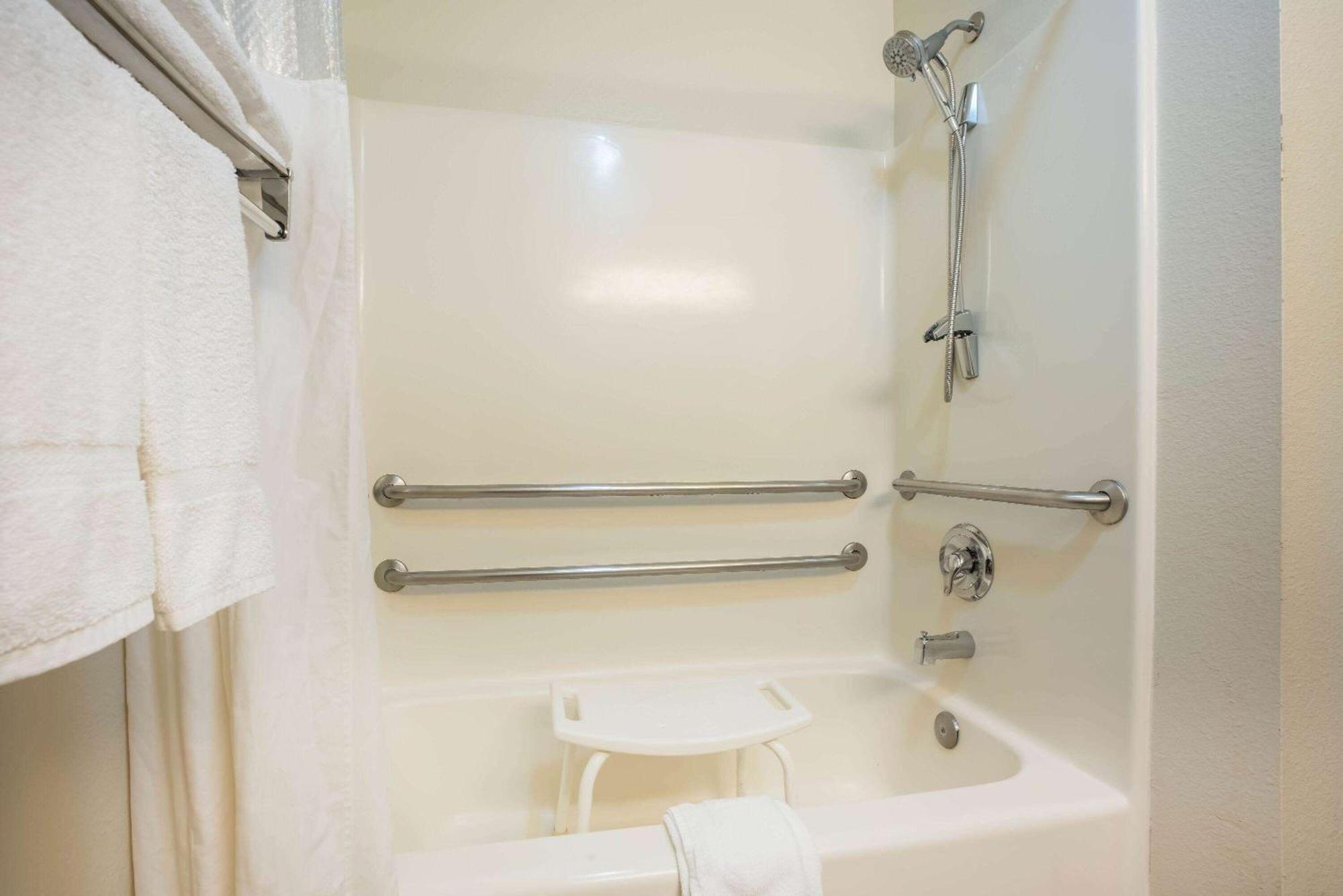 Queen Room Disability Access