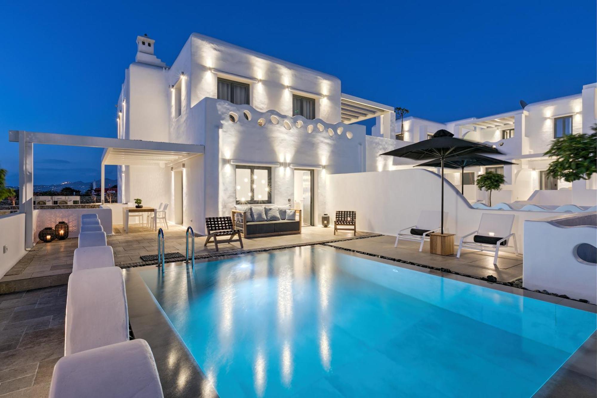 Grand Three Bedrooms Villa with Private Pool,536877546:JPEG