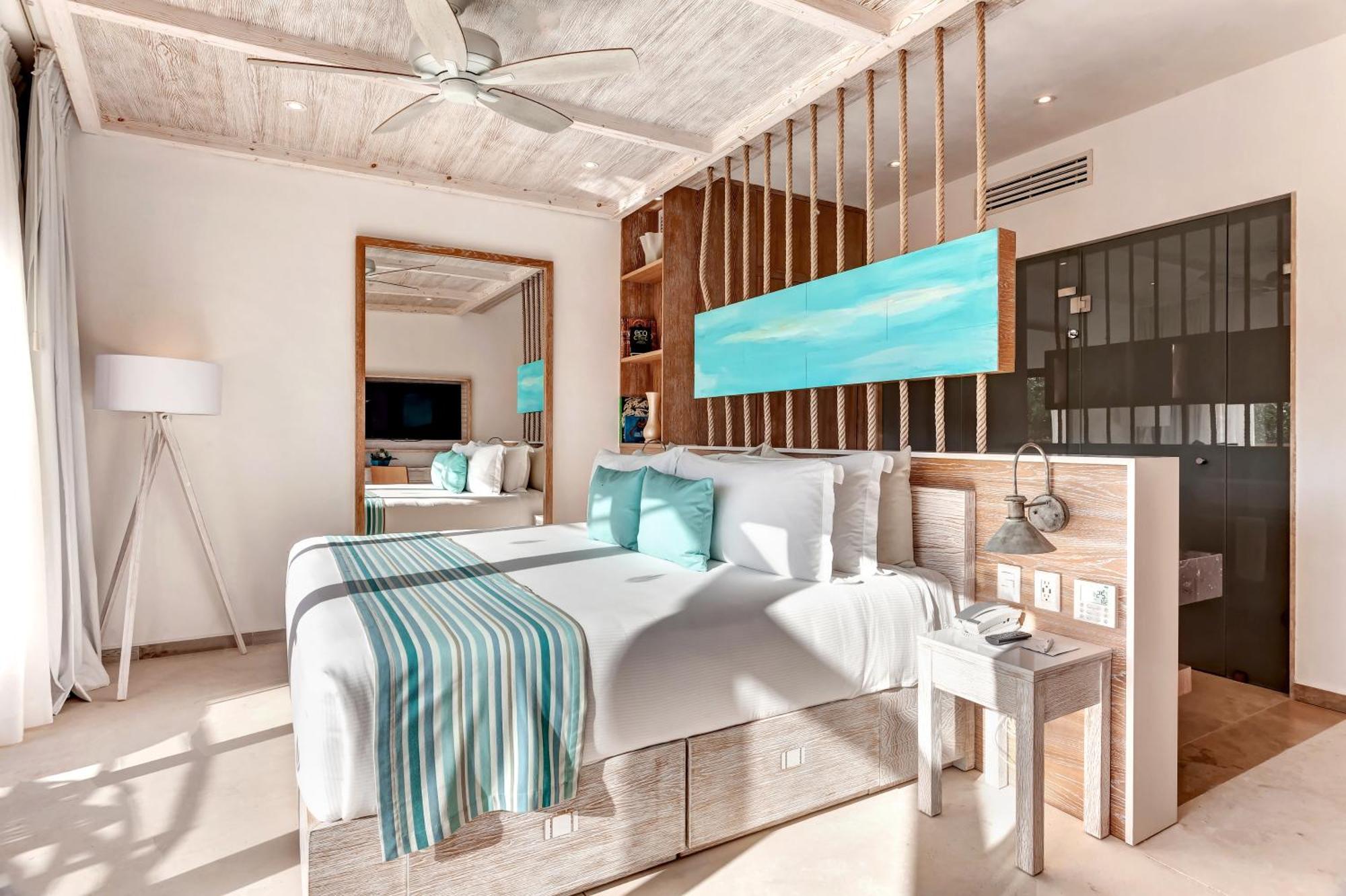 Deluxe Junior Suite