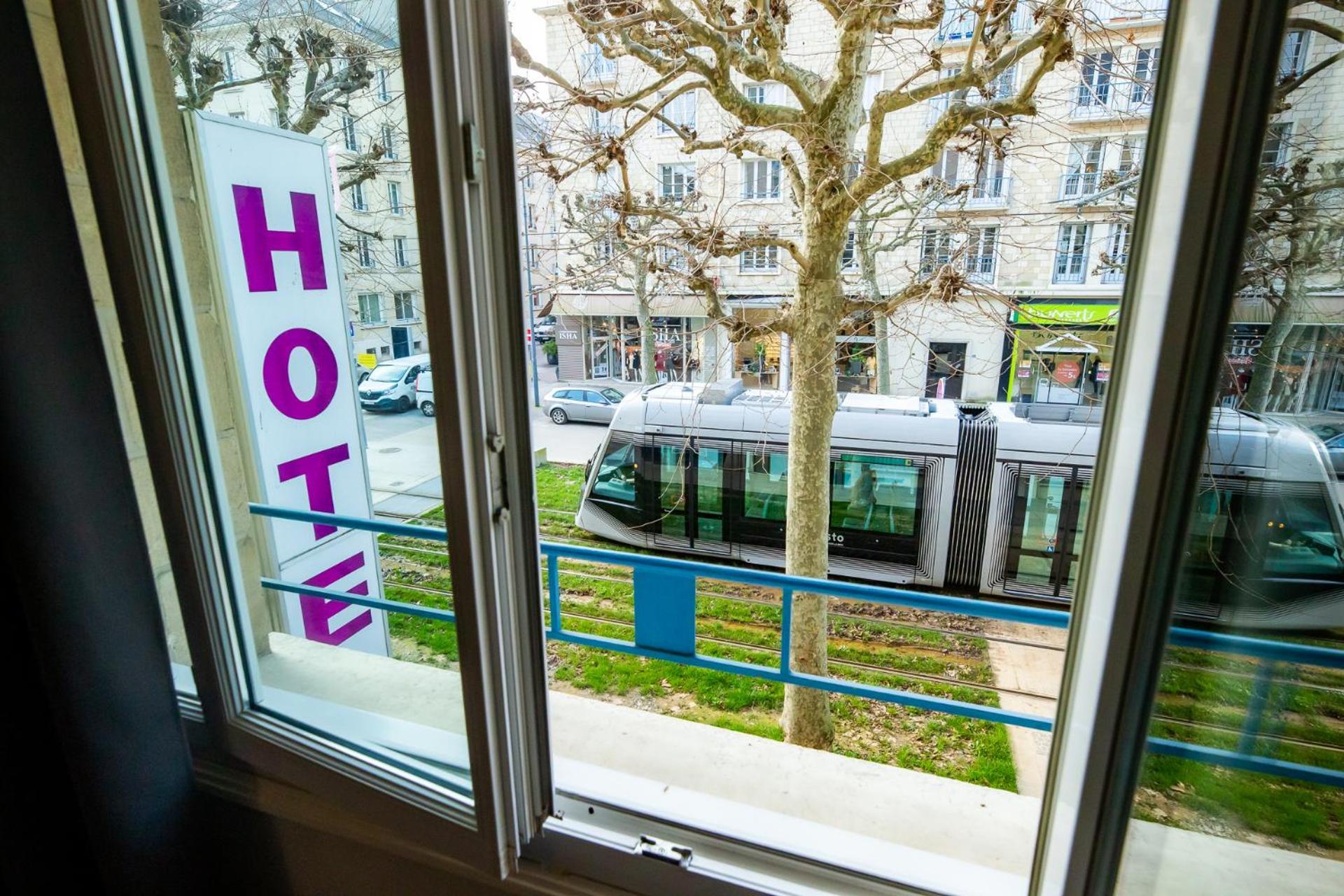 Triple Room Shower,1279232641:JPEG