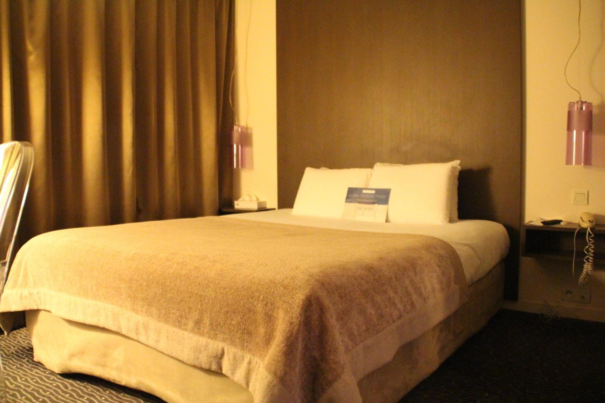 Double Room,966688705:JPEG