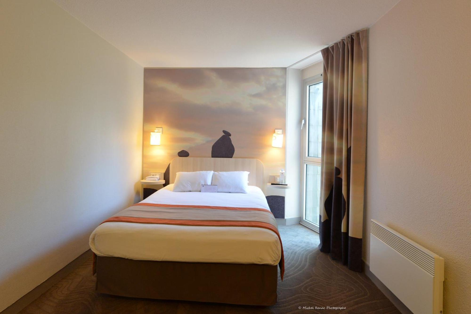 Superior Room One Double Bed One Single Bed,917625871:JPEG