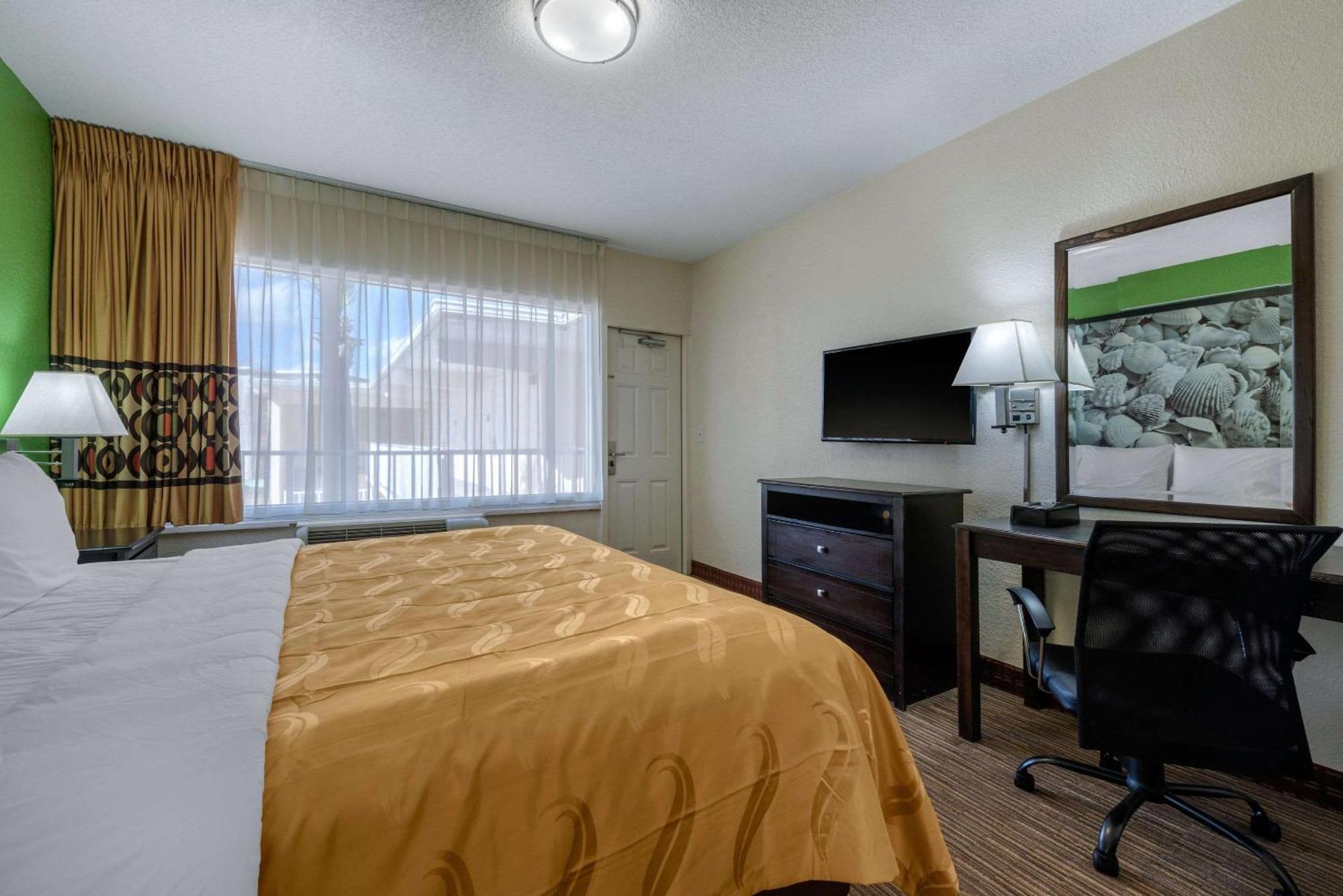 King Room View Non-Smoking