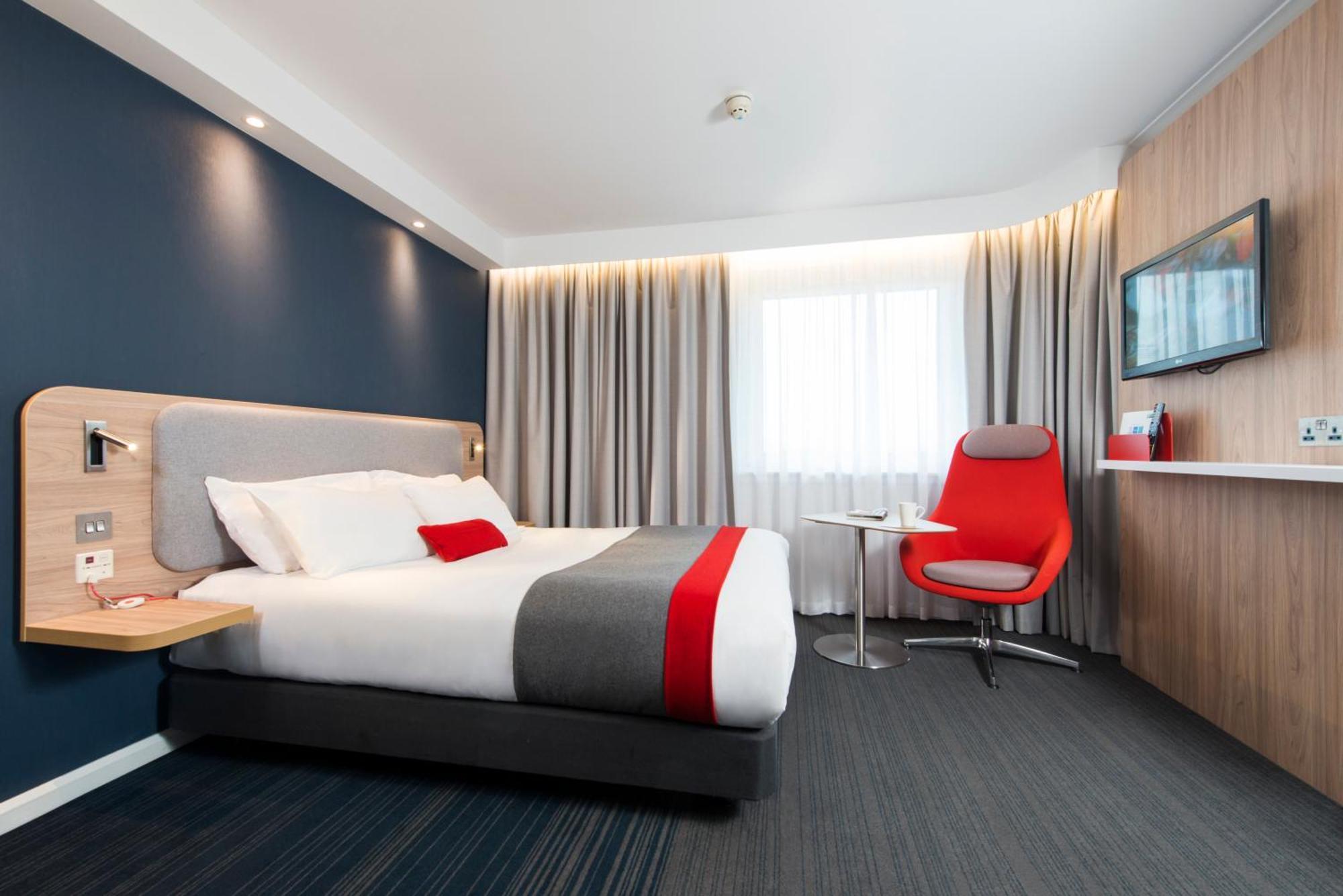 Double Room with Free Hot Breakfast - Accessible,1710130569:JPEG