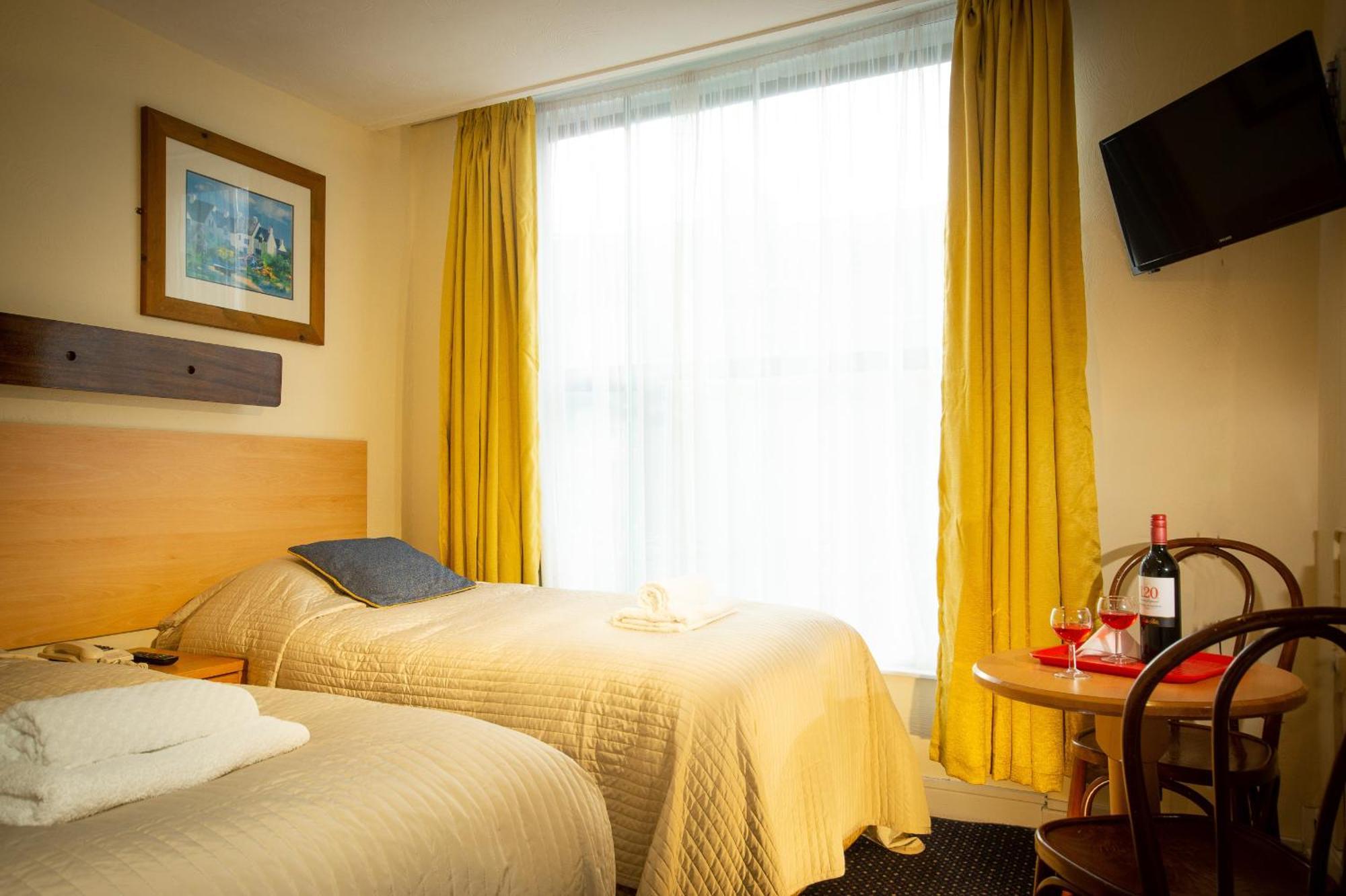 Small Twin Room