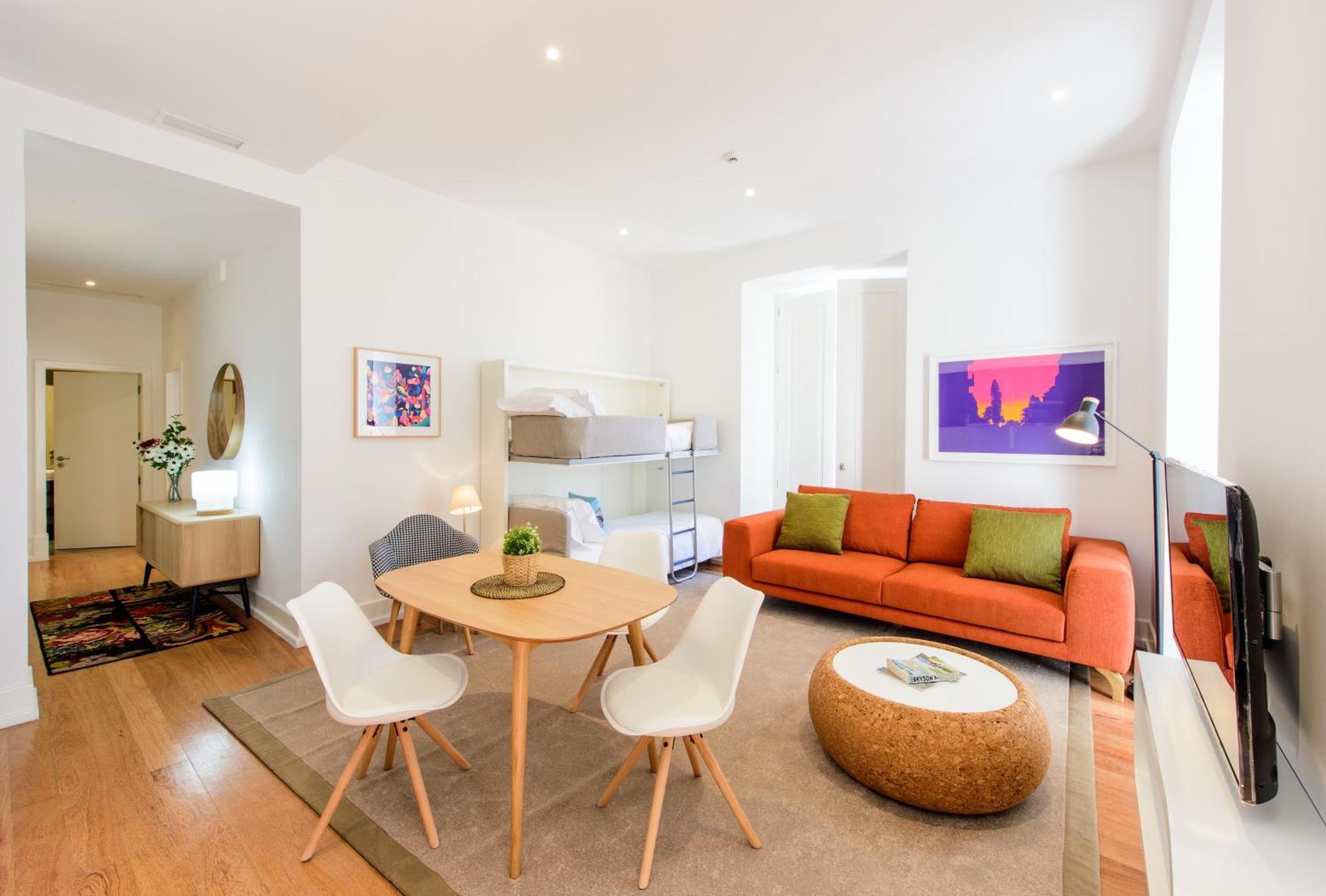 One-Bedroom Apartment,1279593799:JPEG