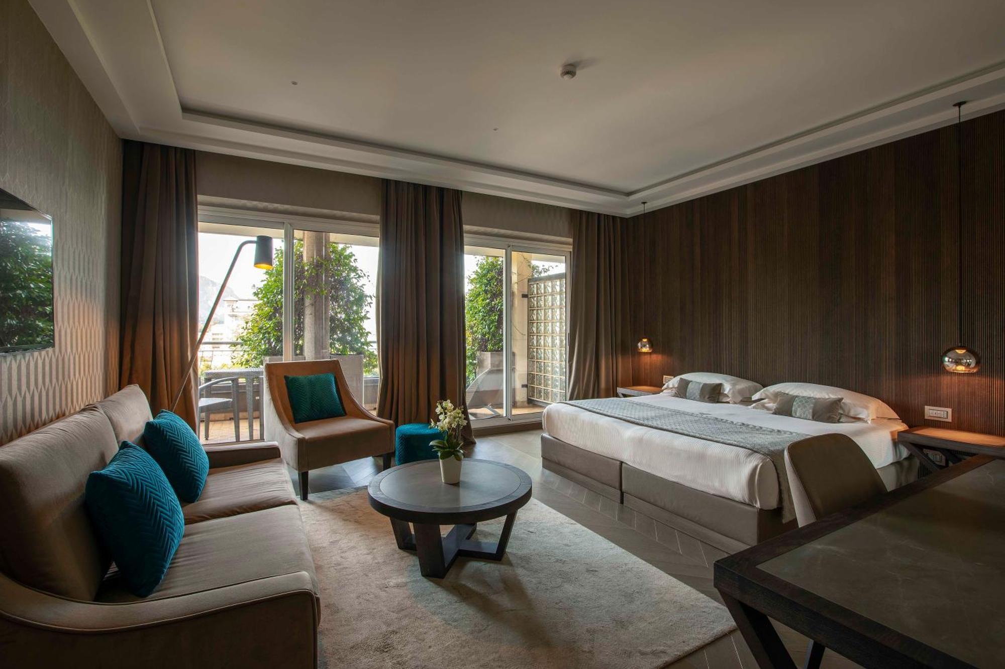 Junior Suite Lake View