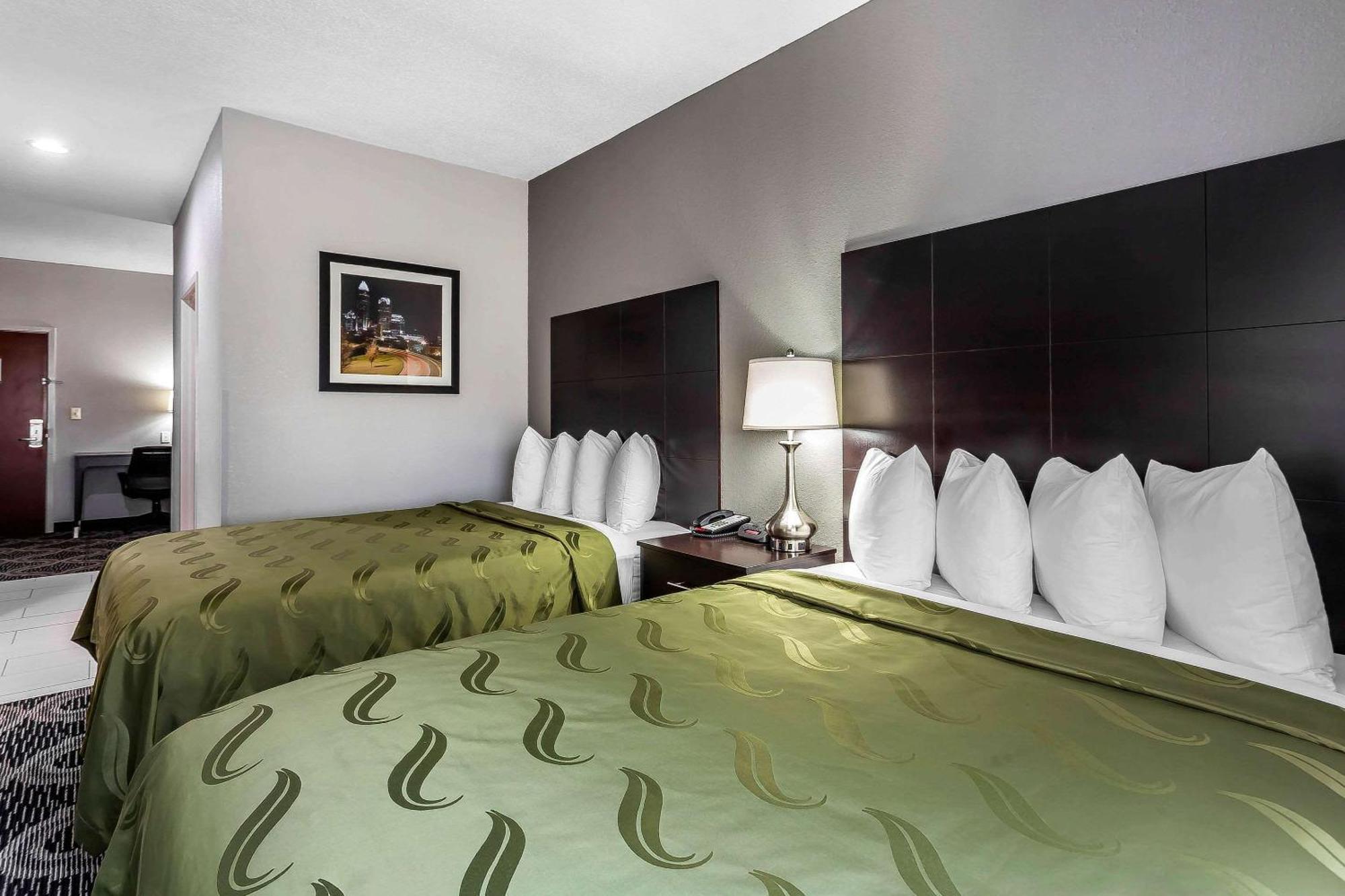 Queen Suite with Two Queen Beds - Disability Access/Non-Smoking