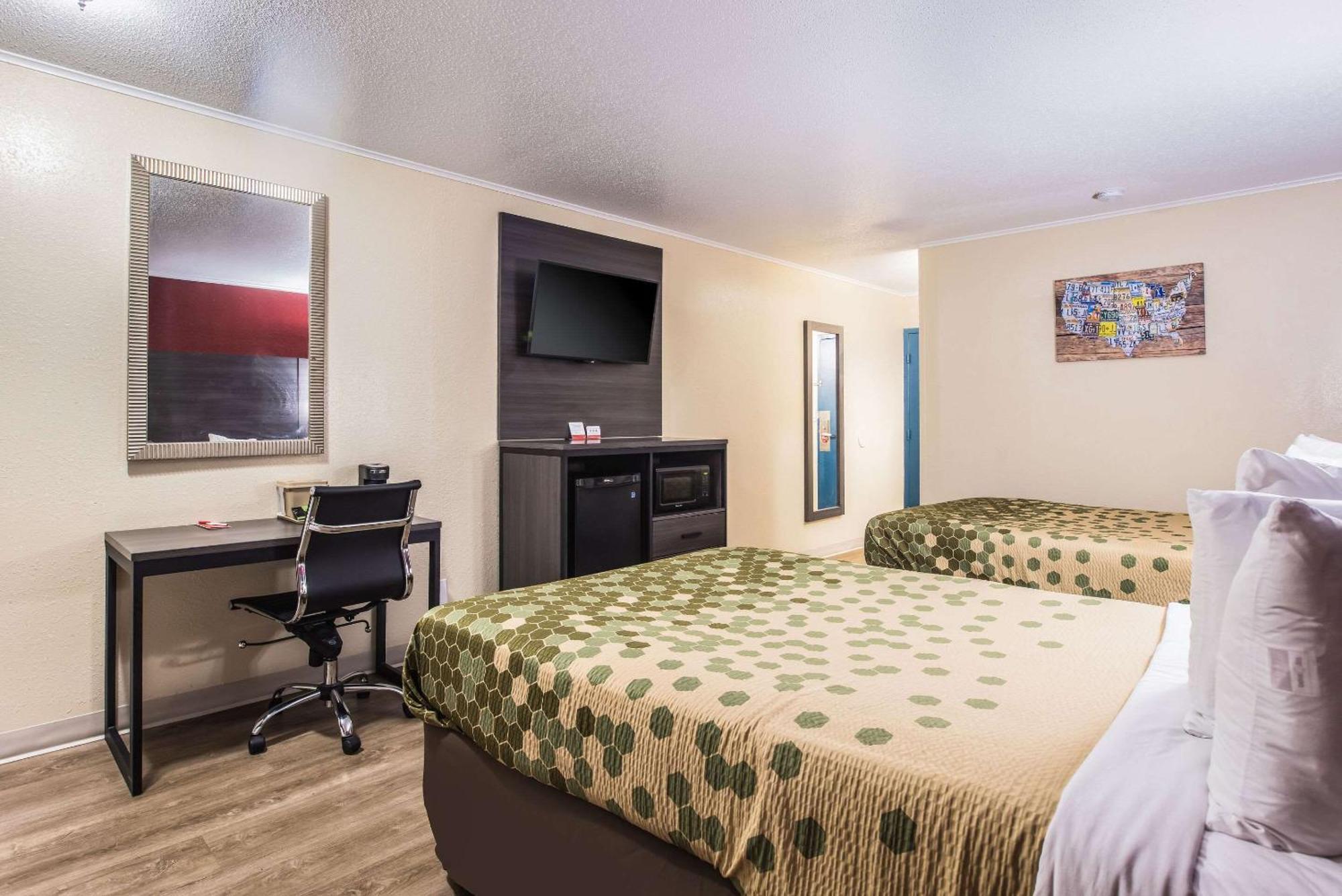 Deluxe Double Room Two Double Beds Non-Smoking