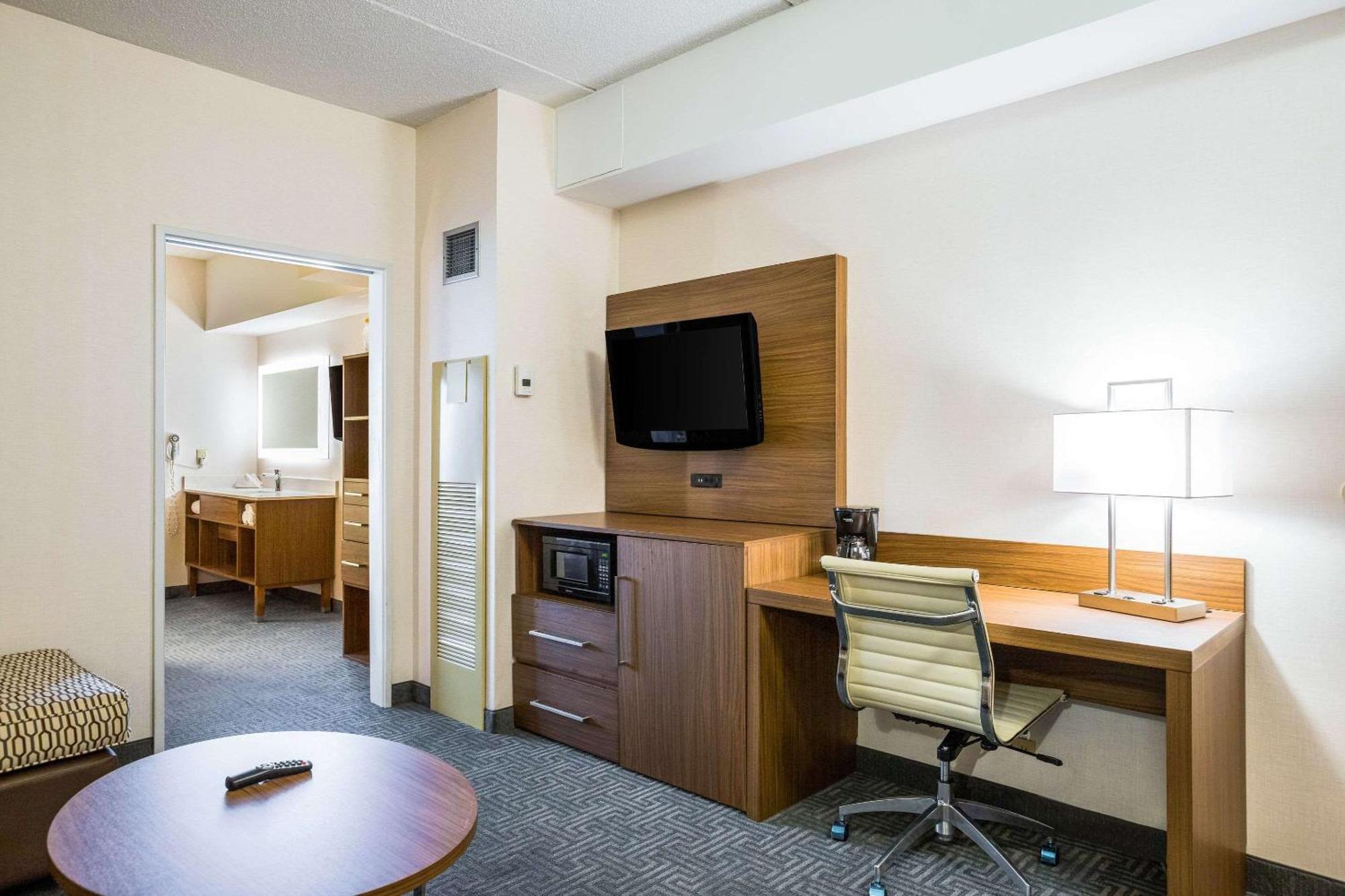 Double Suite