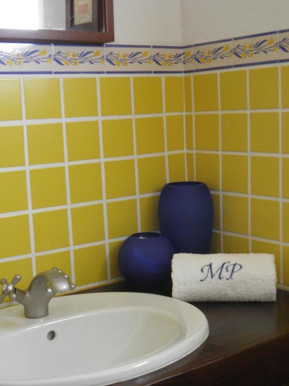 One-Bedroom Apartment,992966590:JPEG