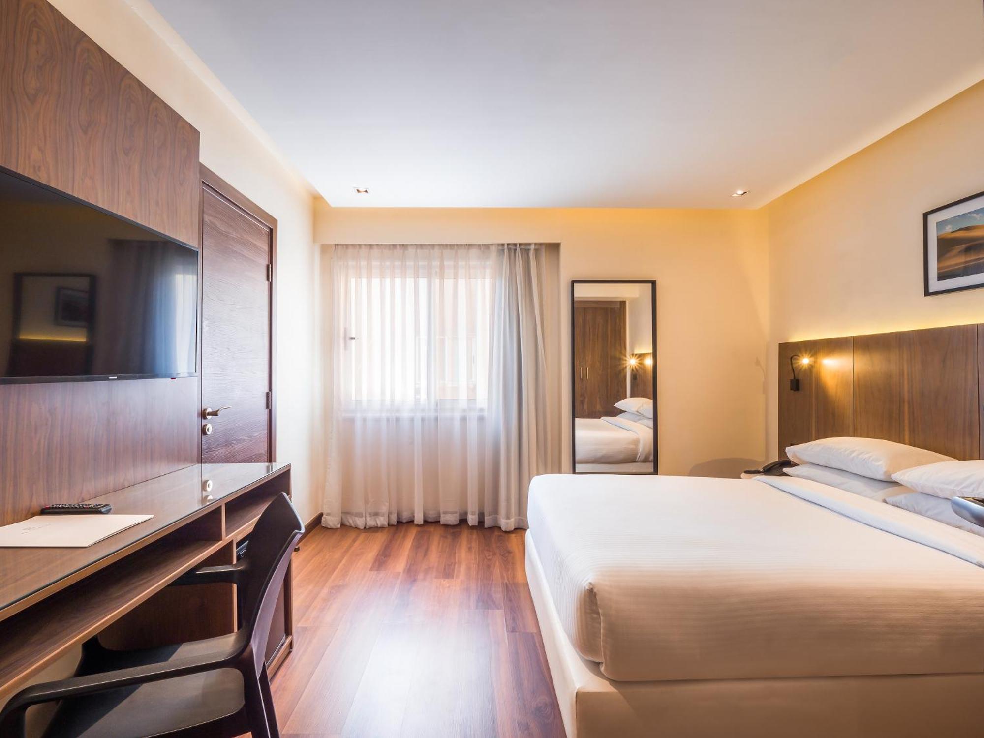 Deluxe Double or Twin Room,847083446:JPEG