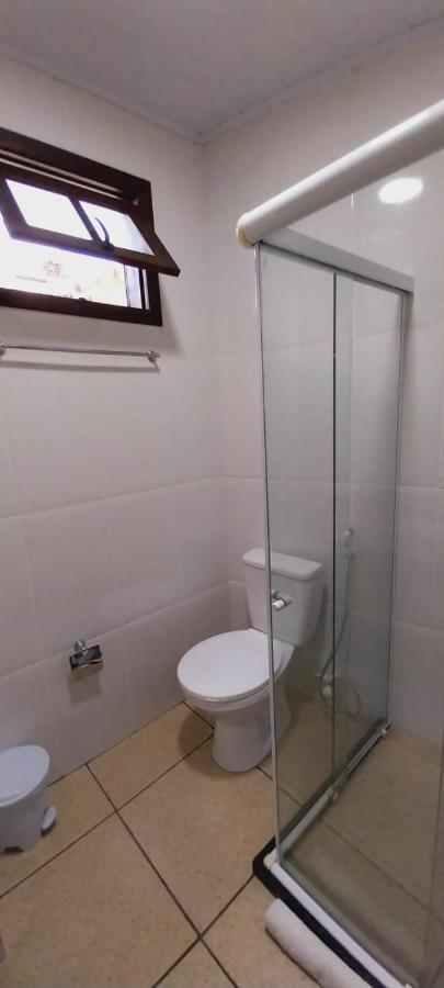 Quarto Individual com Banheiro Privativo