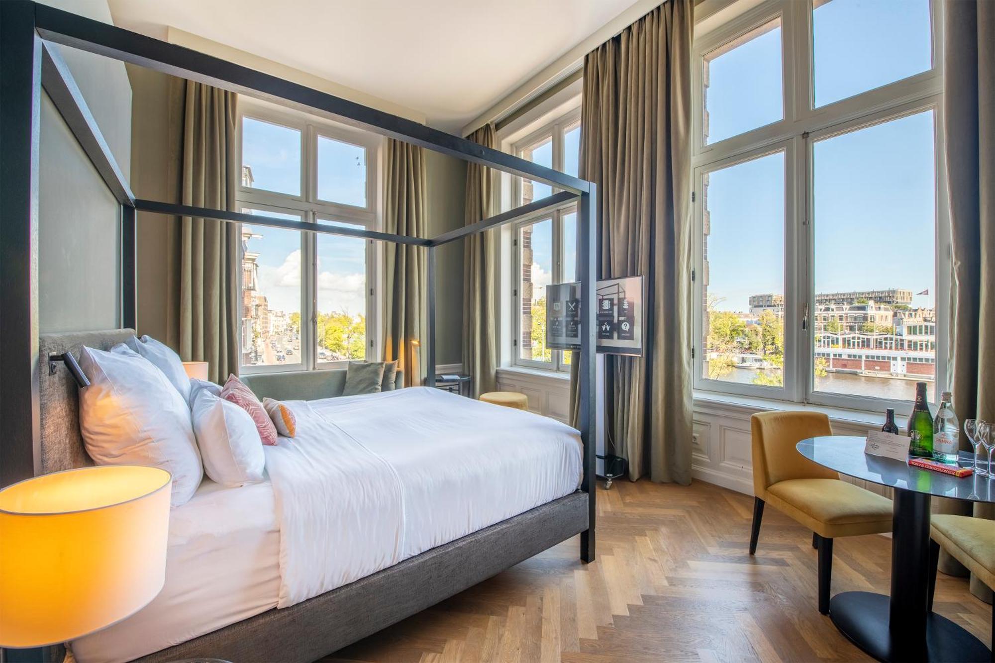 Suite Júnior