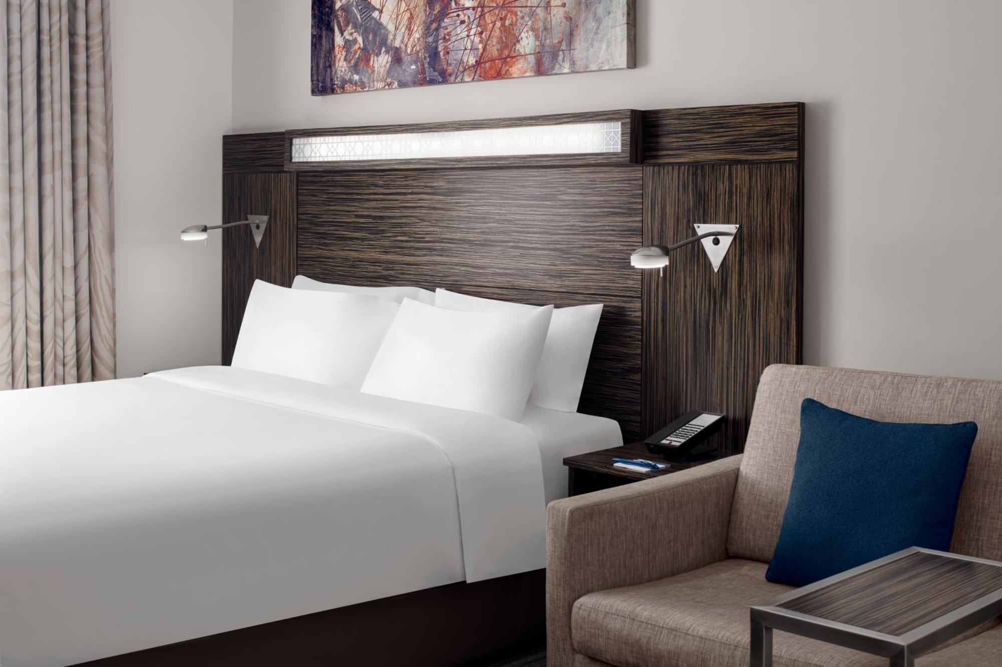 Double Room with Sofa Bed - Smoking