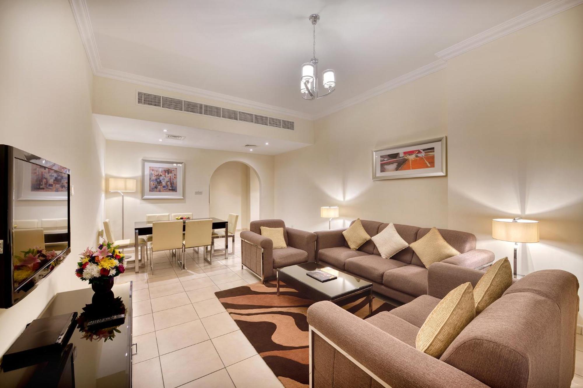 Two-Bedroom Deluxe City View Apartment Beach Transfer