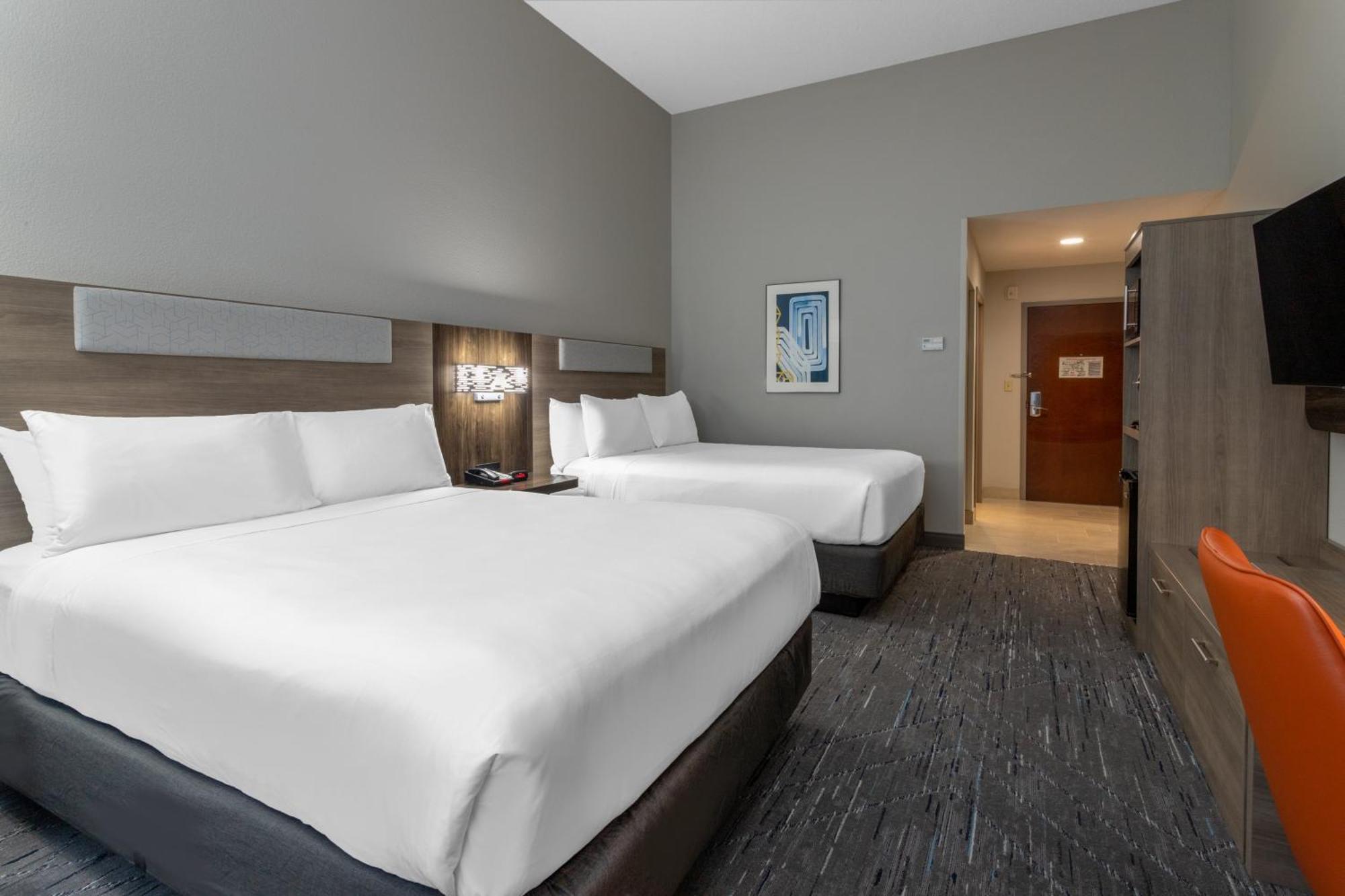 King Suite with Sofa Bed
