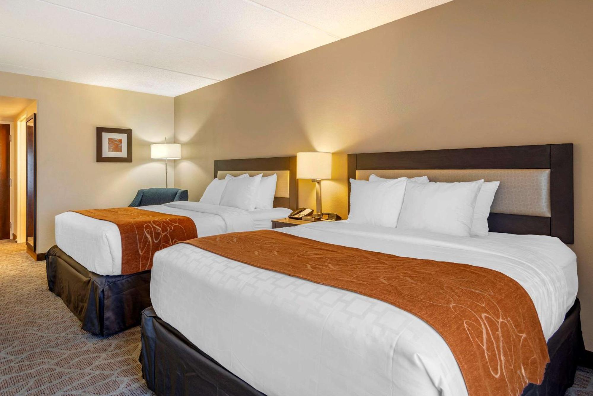 Queen Room Two Queen Beds Accessible or Non Smoking