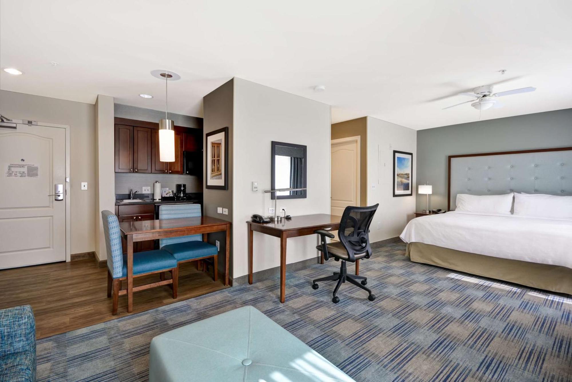 King Studio Suite,1552332958:JPEG