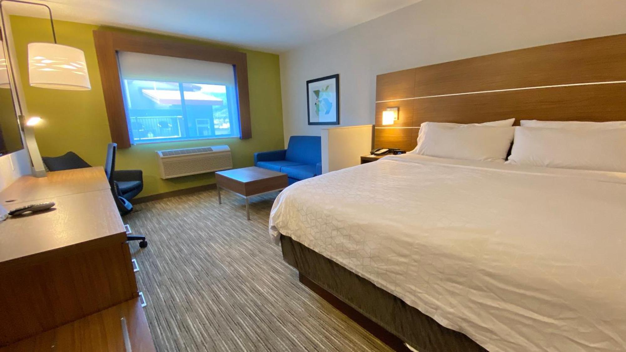 King Suite with Sofa Bed