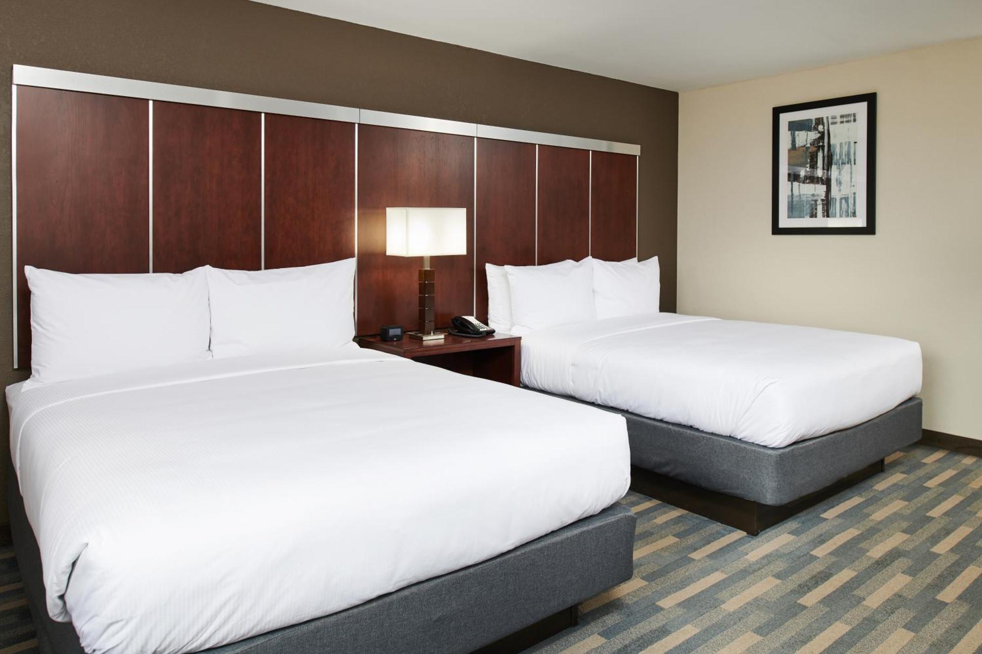Queen Room Two Queen Beds
