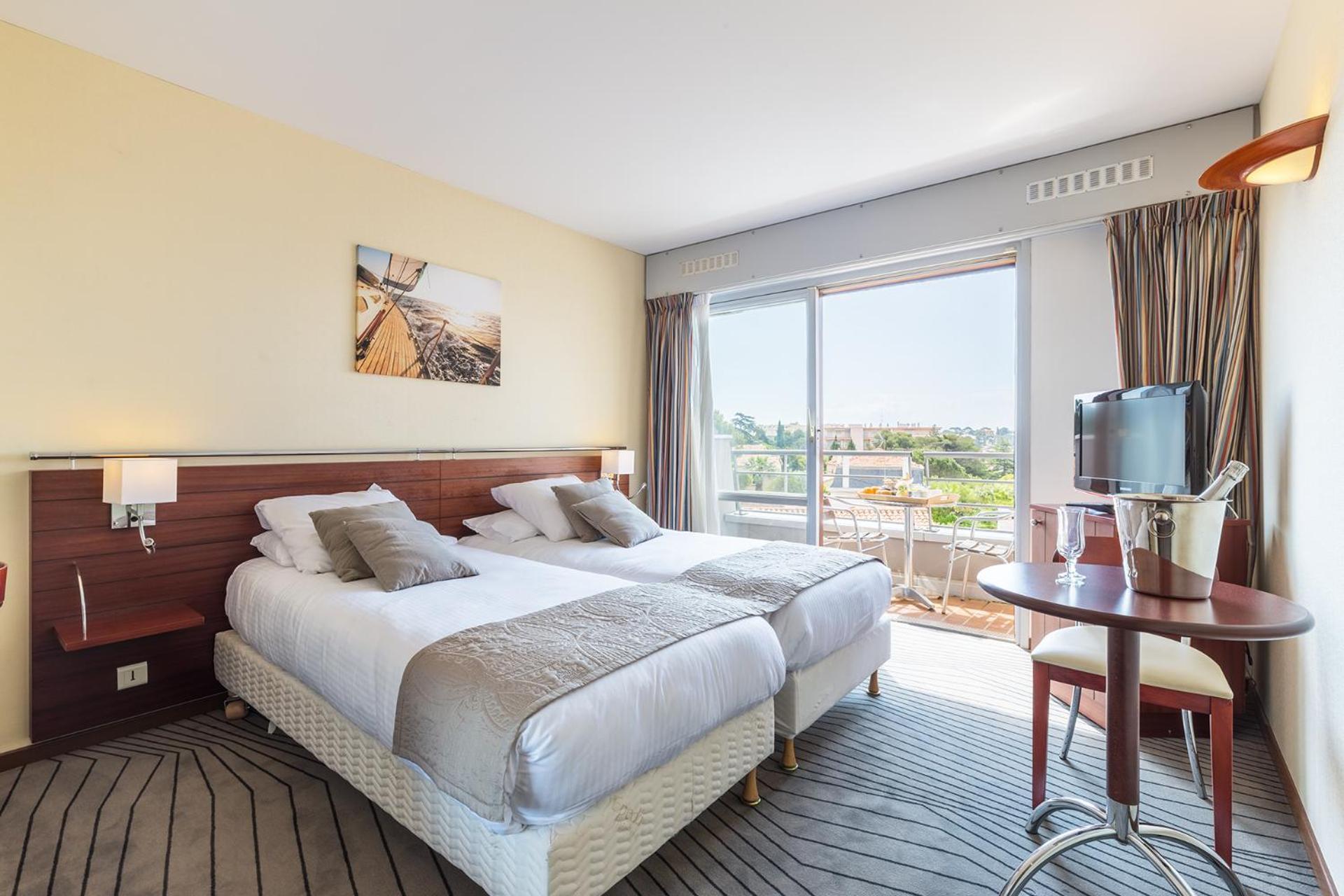 Comfort Double or Twin Room Swimming pool Access Balcony or Terrace,1280715091:JPEG
