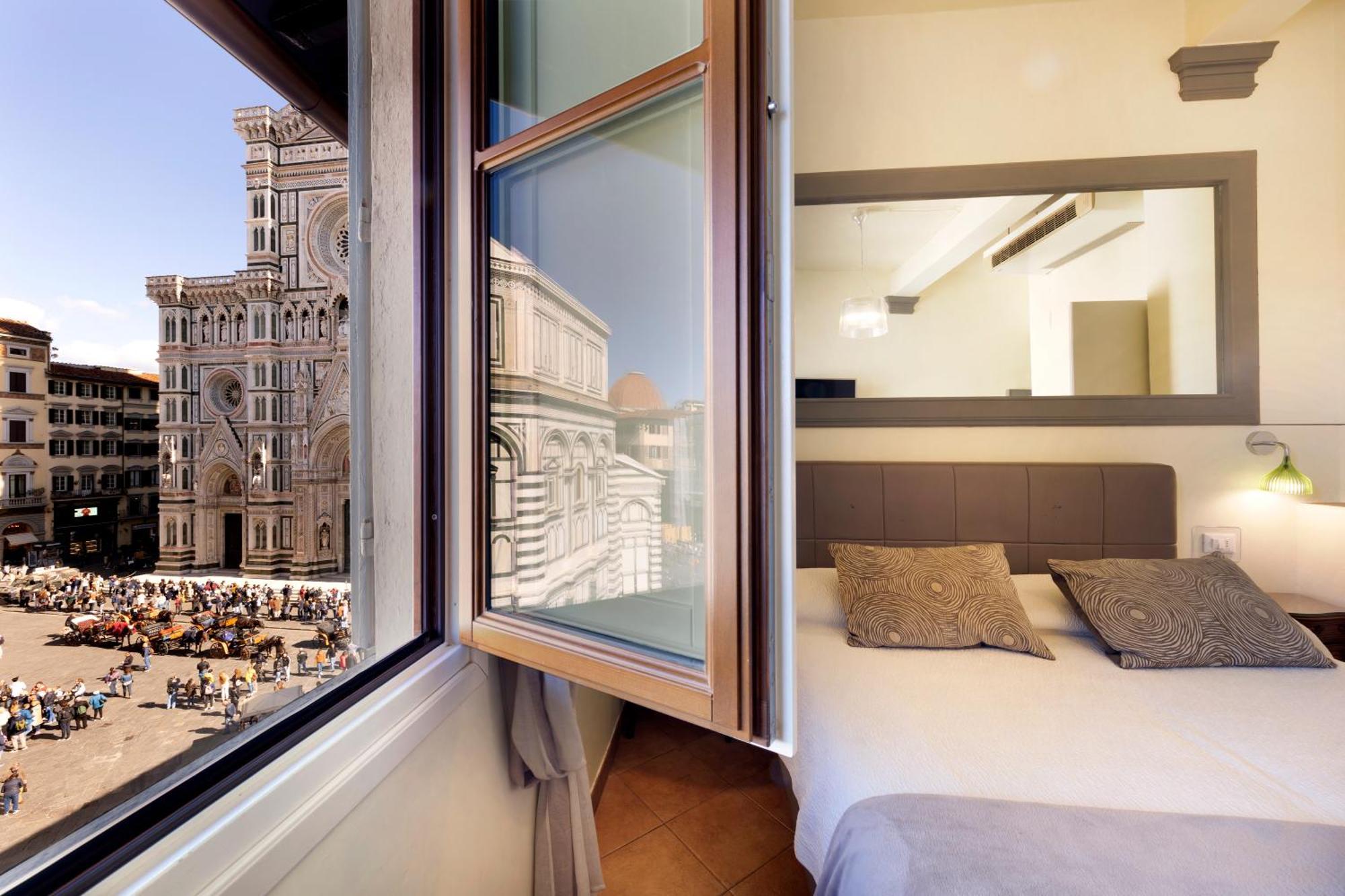 Double or Twin Room Duomo view