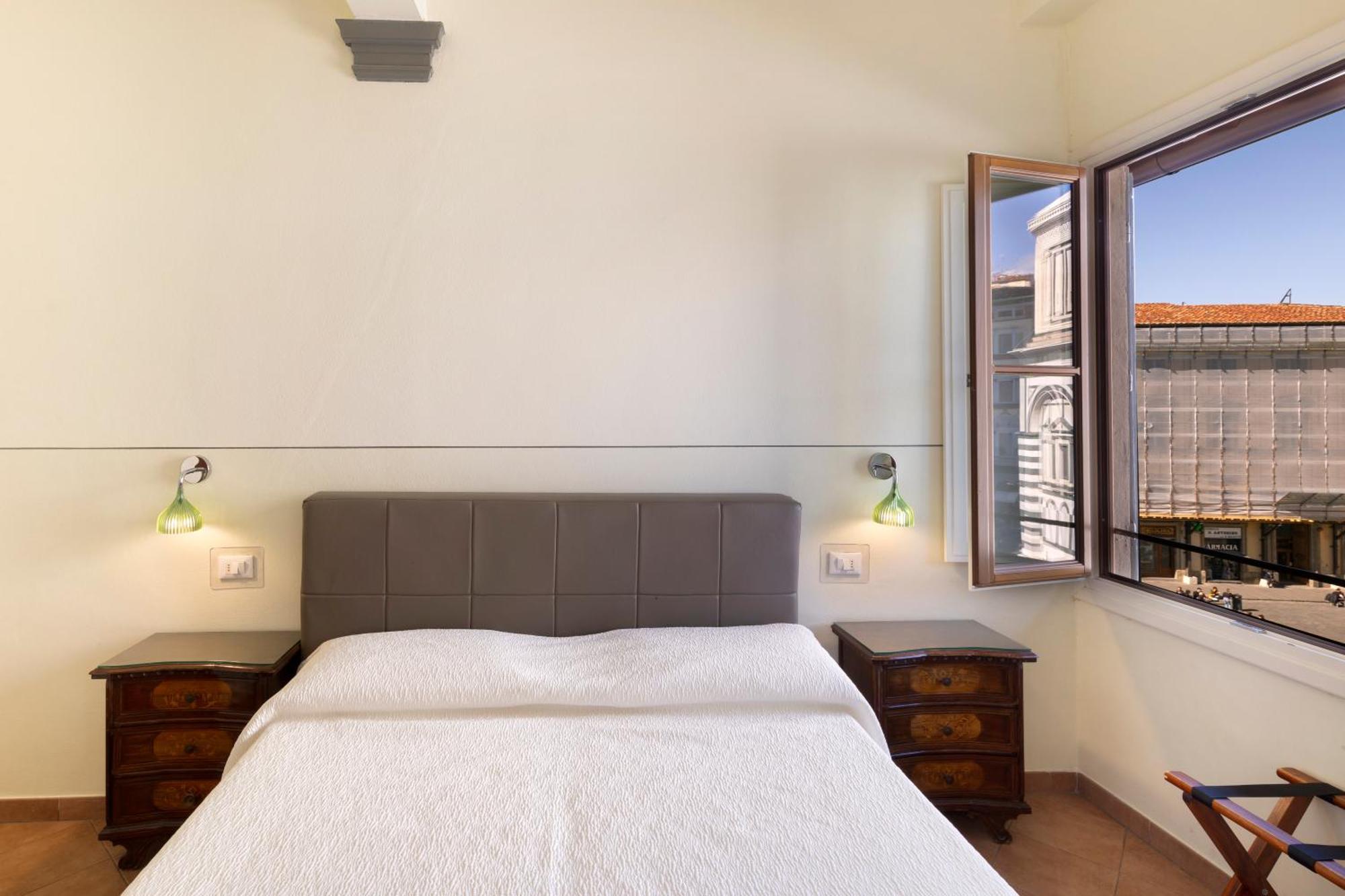 Double or Twin Room Duomo view
