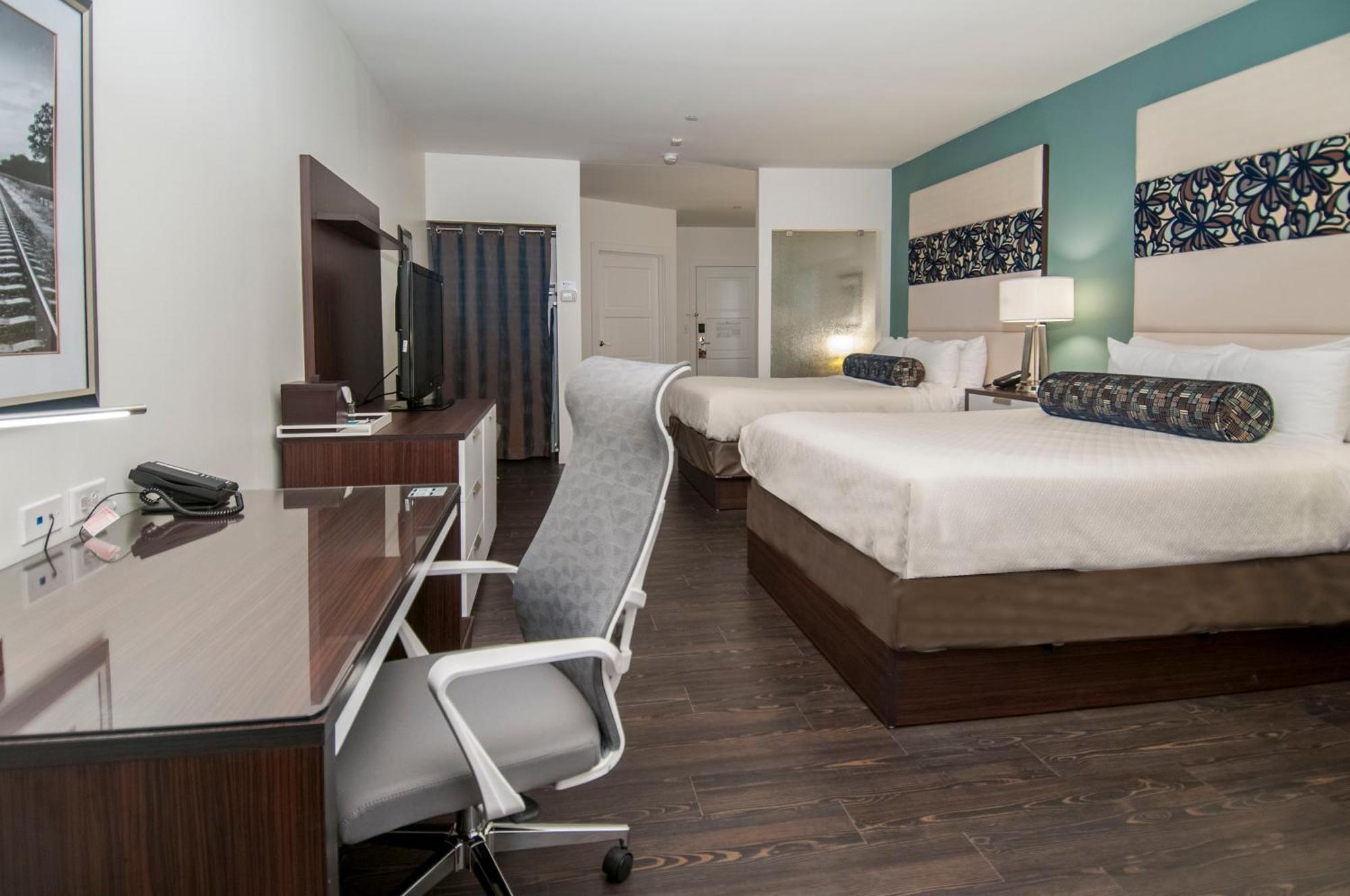 Standard Queen Room Two Queen Beds