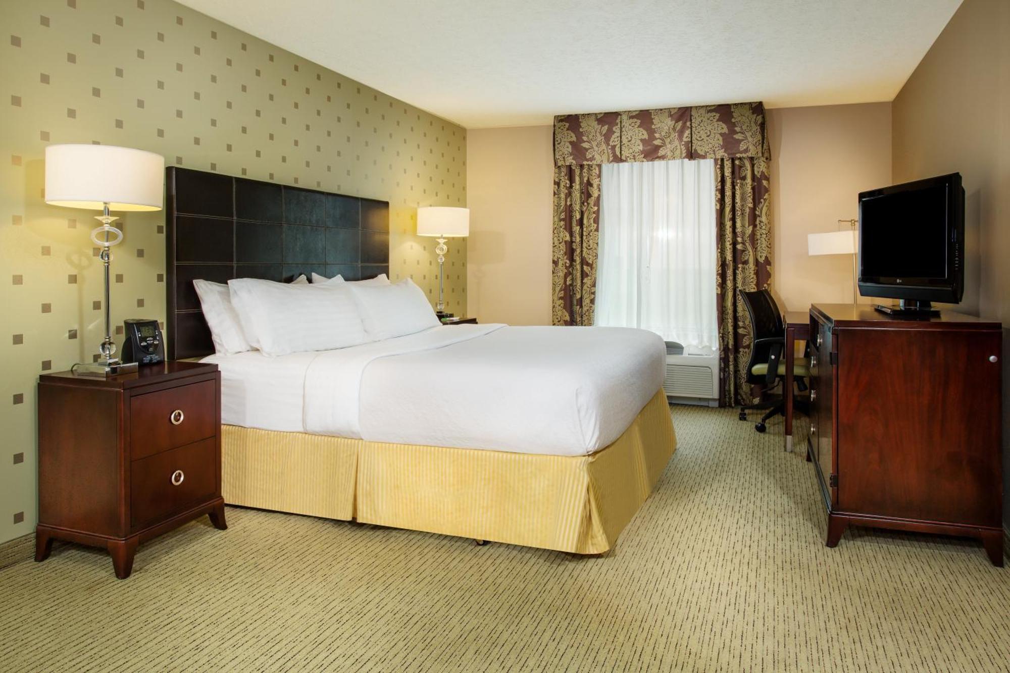 King Room Mobility Access or Hearing Accessible