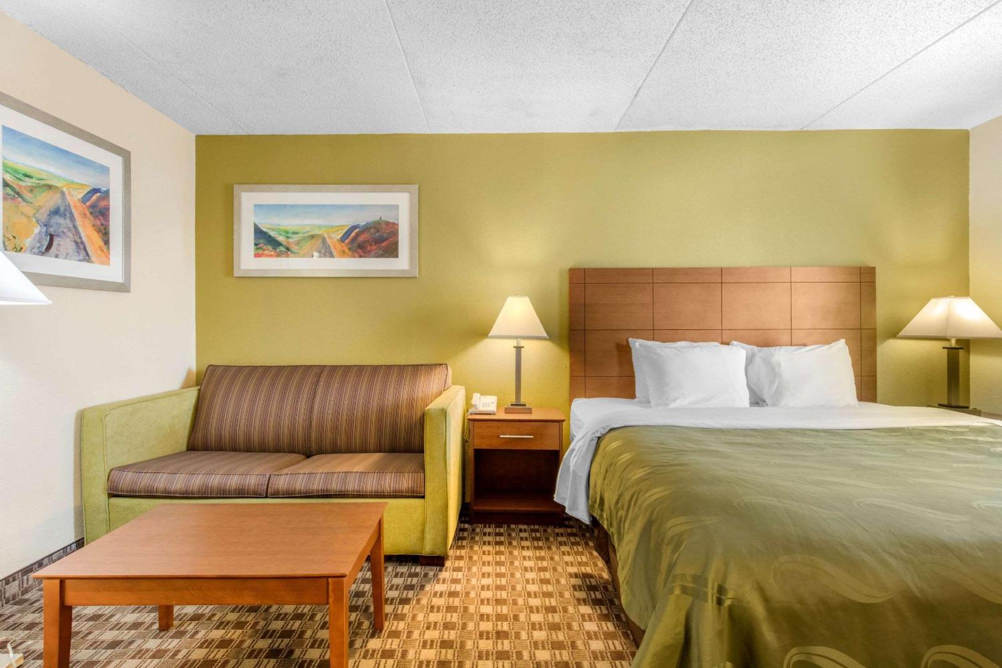 Superior King Suite Non-Smoking