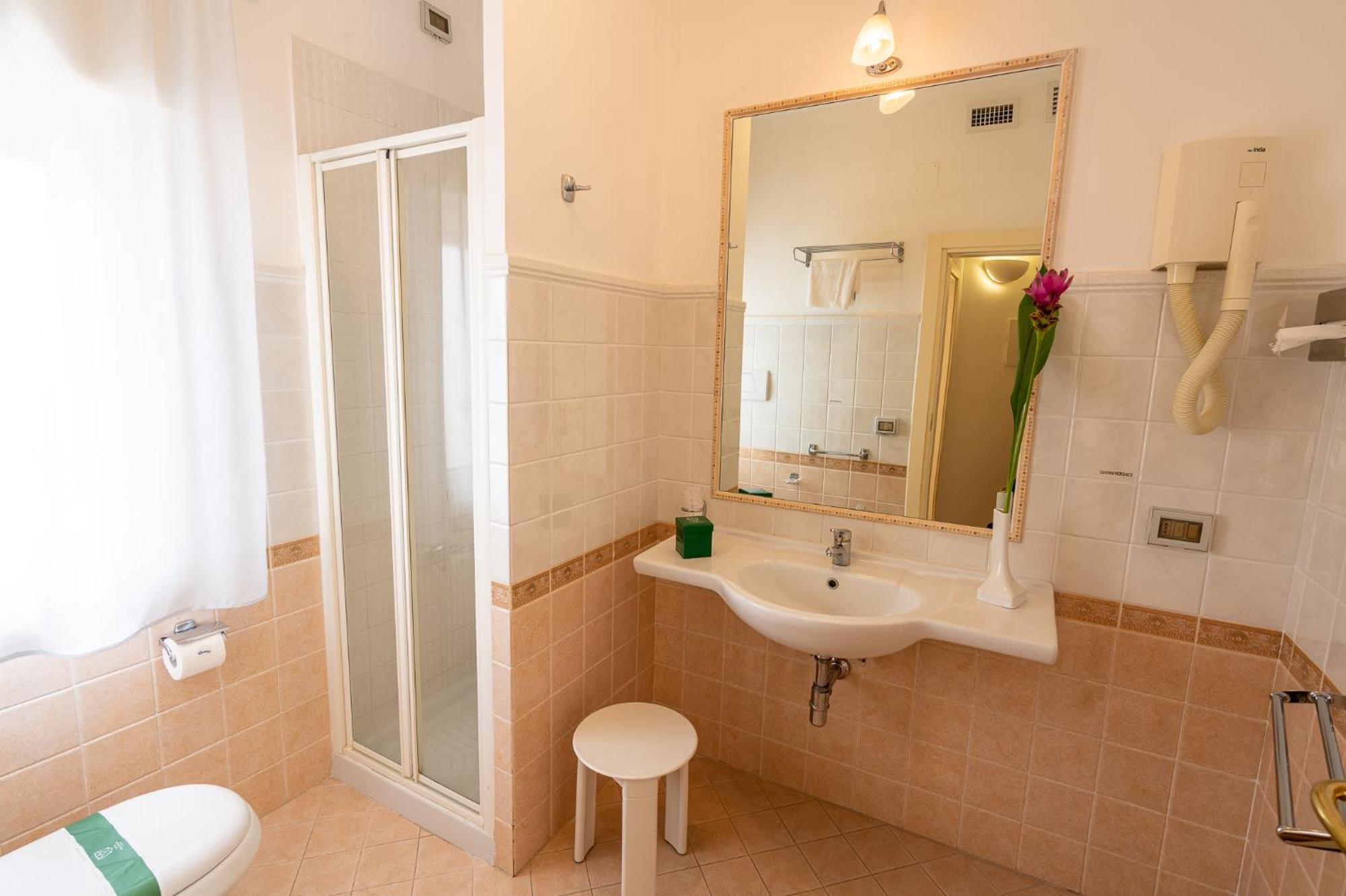 Double or Twin Room with Balcony,1281489601:JPEG