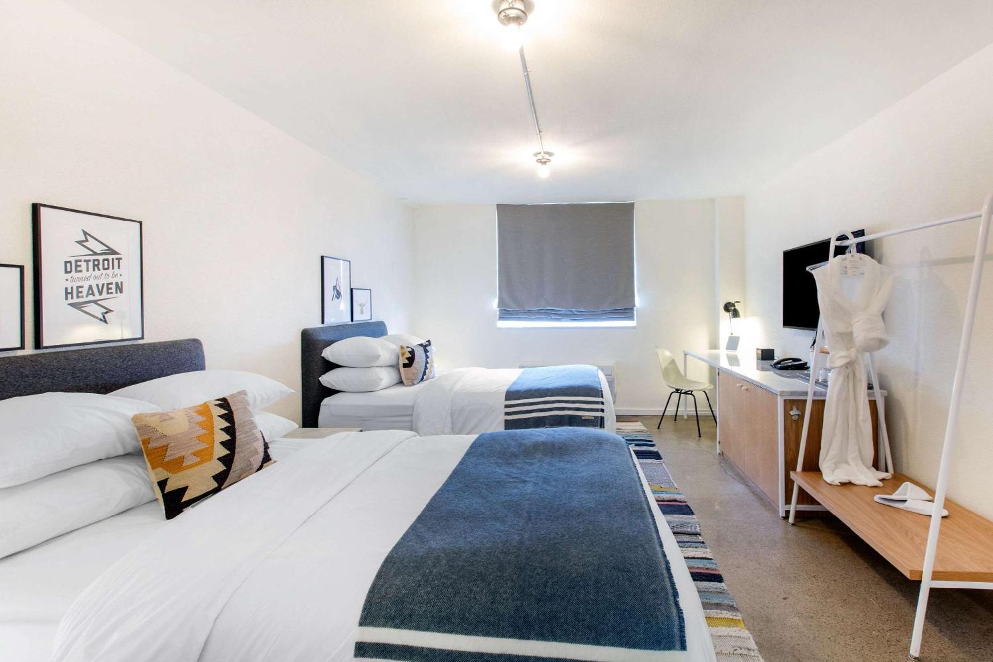 Double Room Two Double Beds Non-Smoking