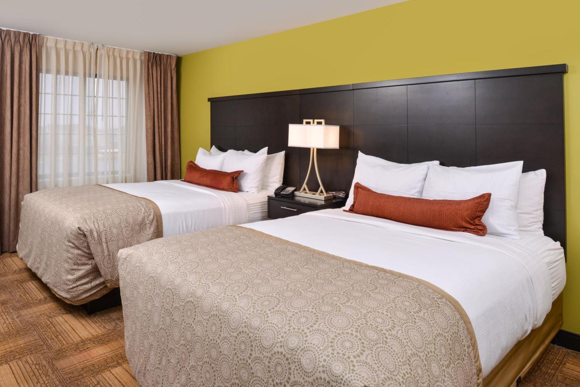 One-Bedroom Suite Two Queen Beds