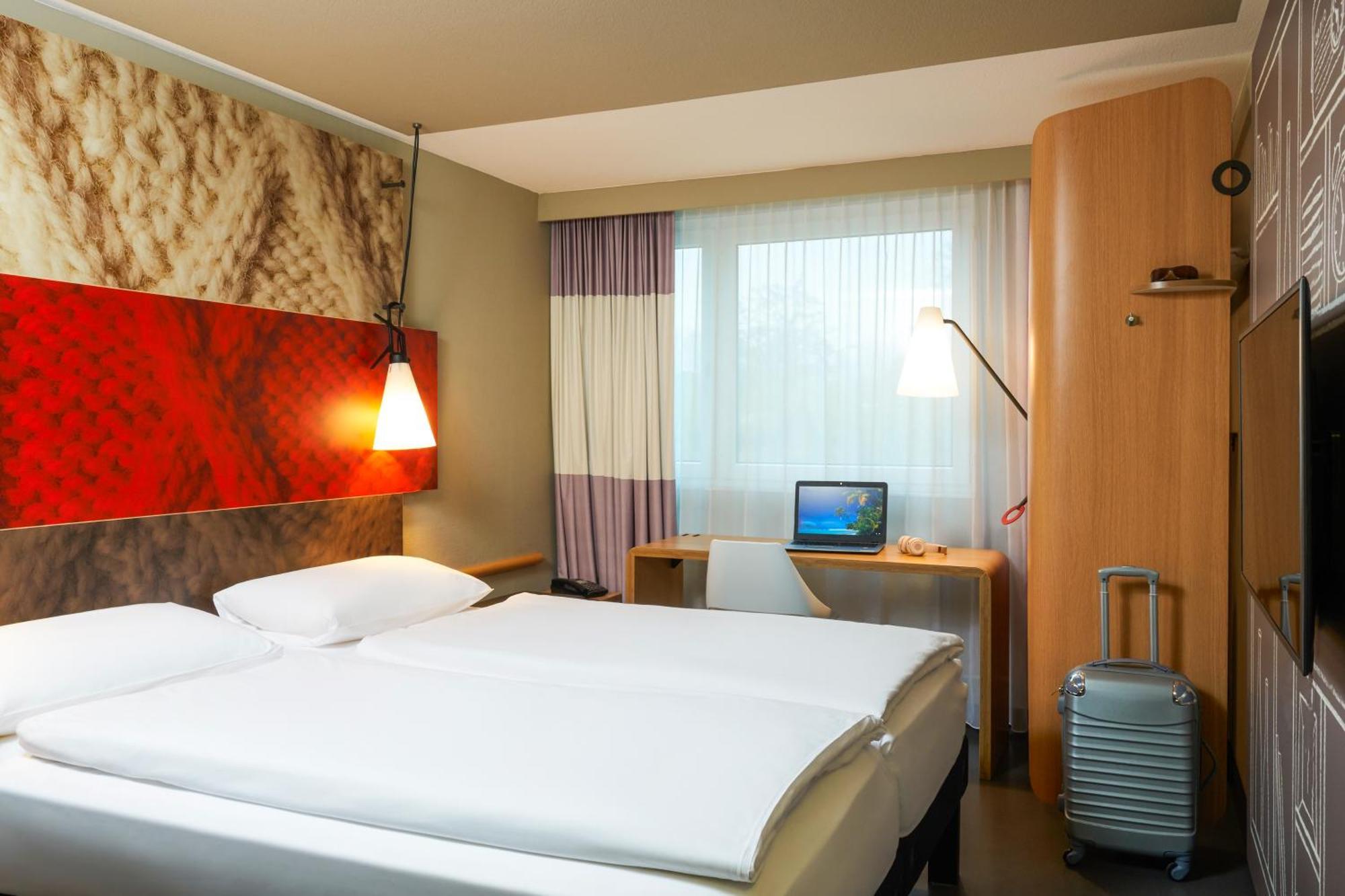 Standard Twin Room,1730016659:JPEG