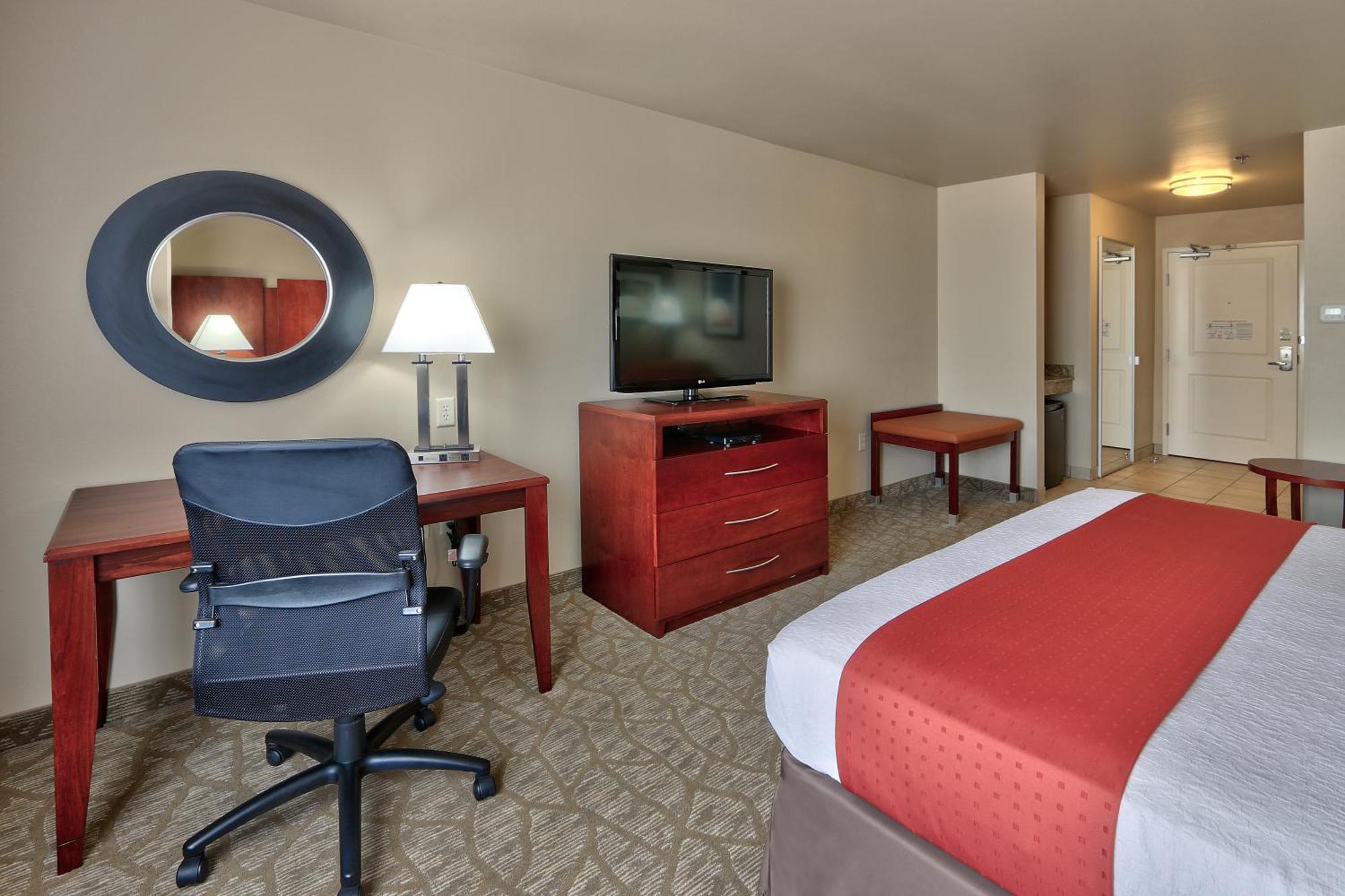 Standard King Room,1281592594:JPEG