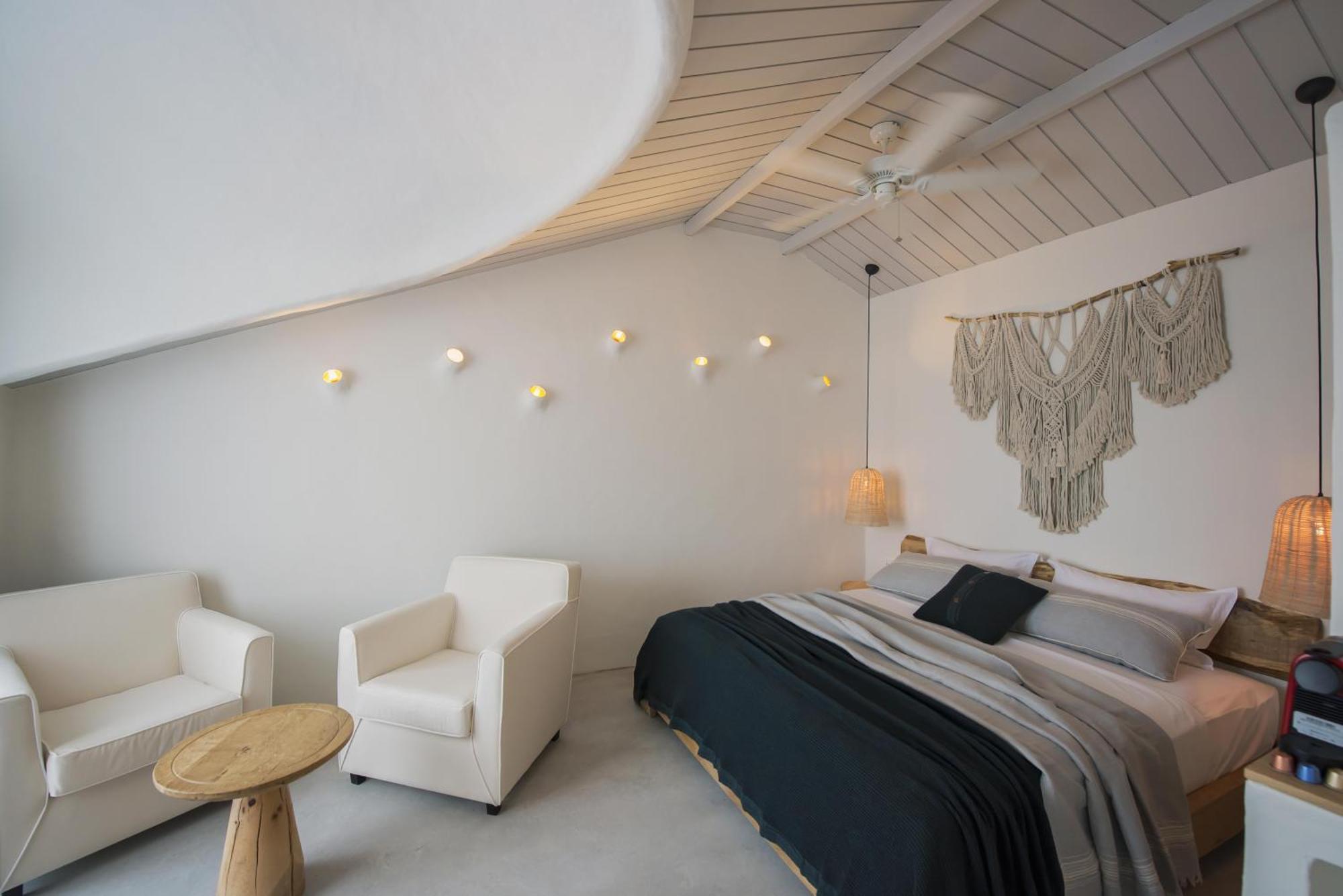 Penthouse Loft Suite,1307514823:JPEG
