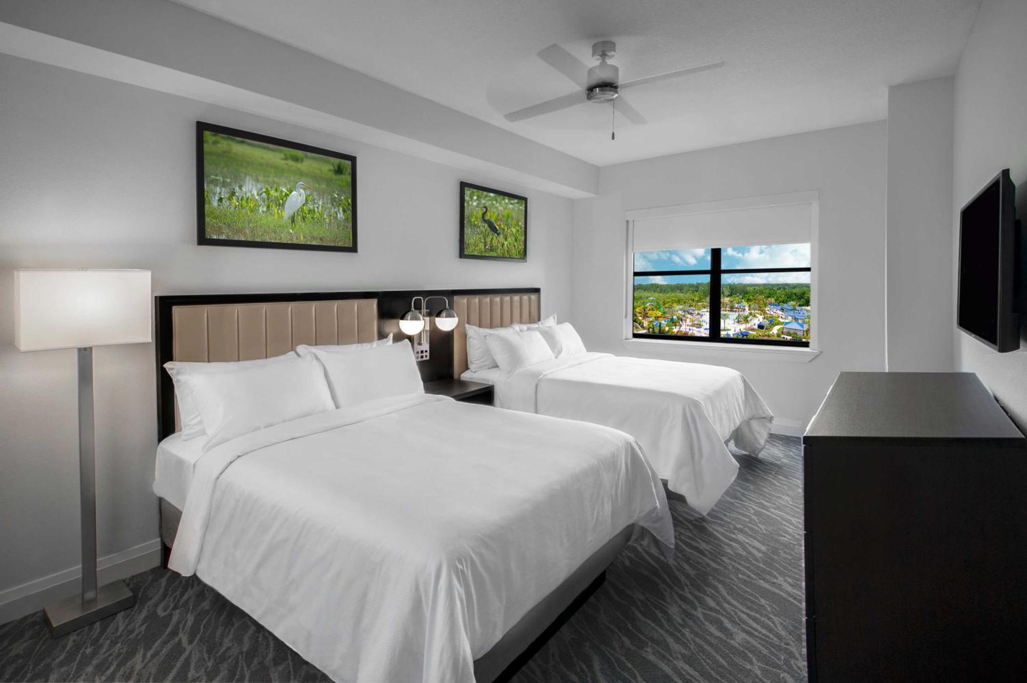 Two Bedroom Family Condo Superior View Water Park Access
