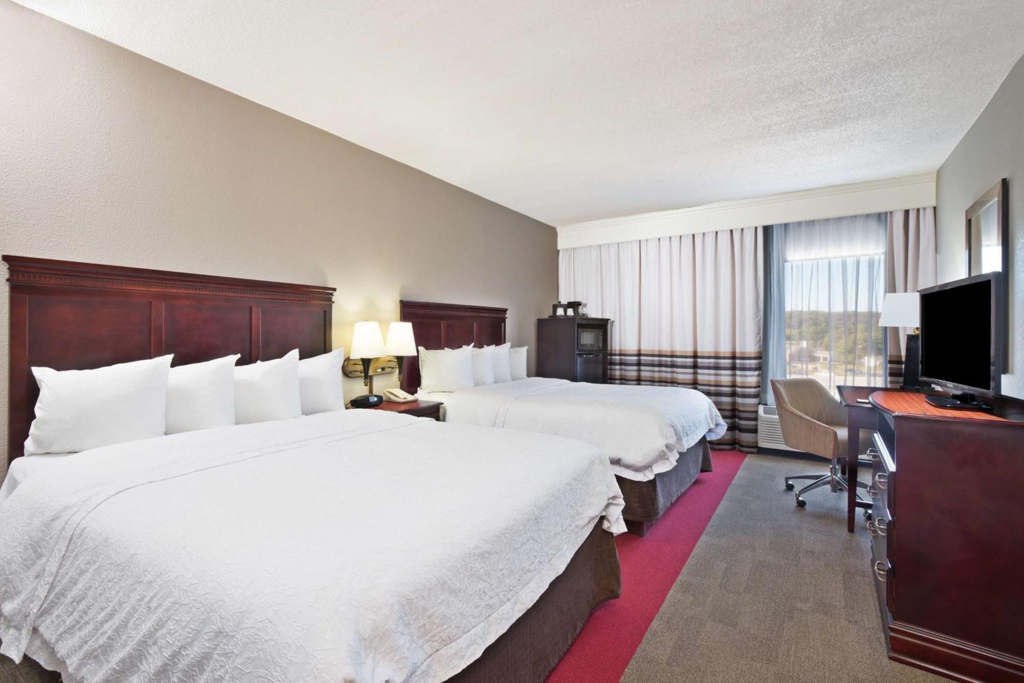Room with Two Queen Beds - Non-Smoking