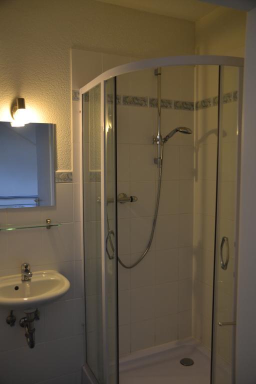 Family Room,398464491:JPEG