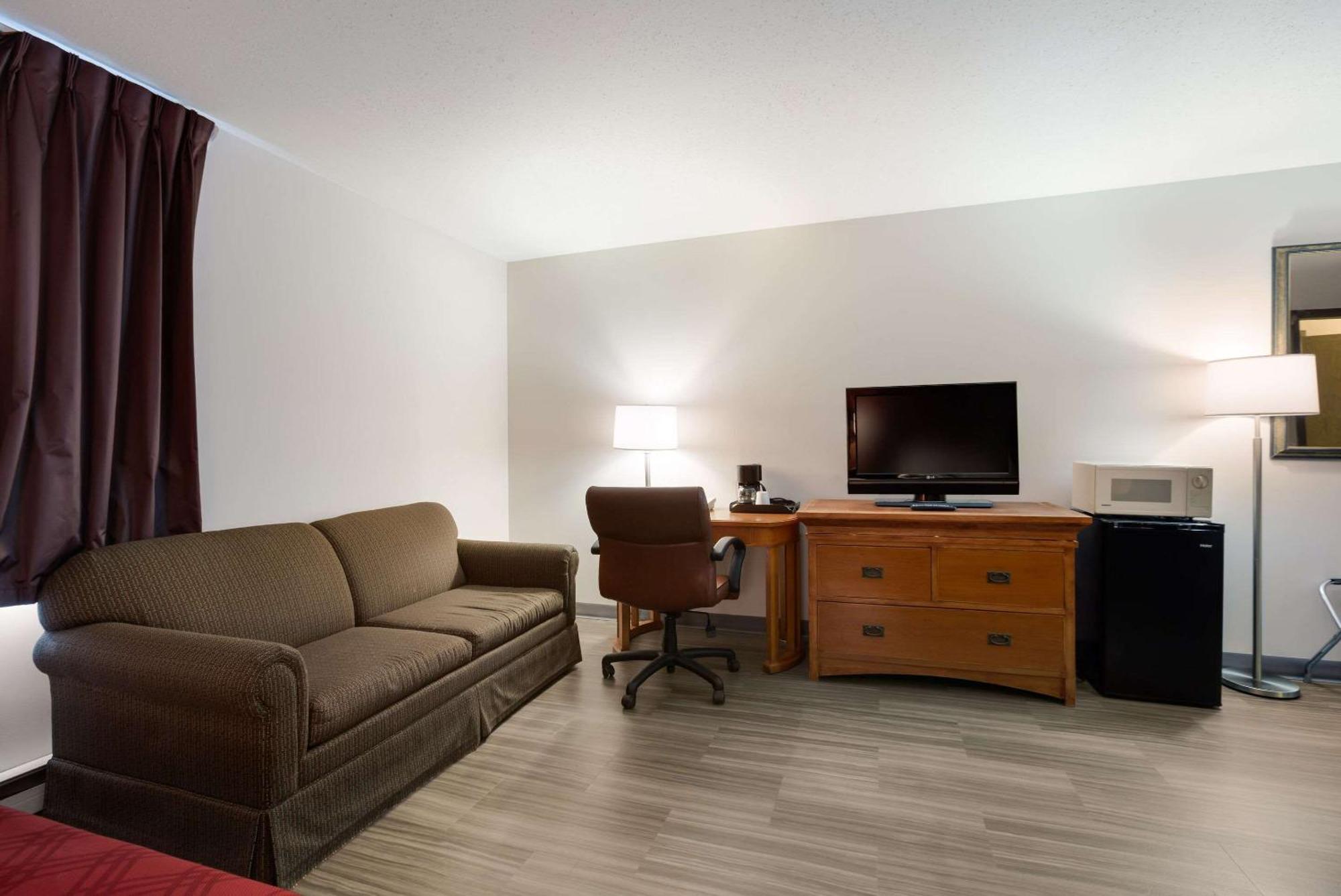 Double Room Two Double Beds Non-Smoking