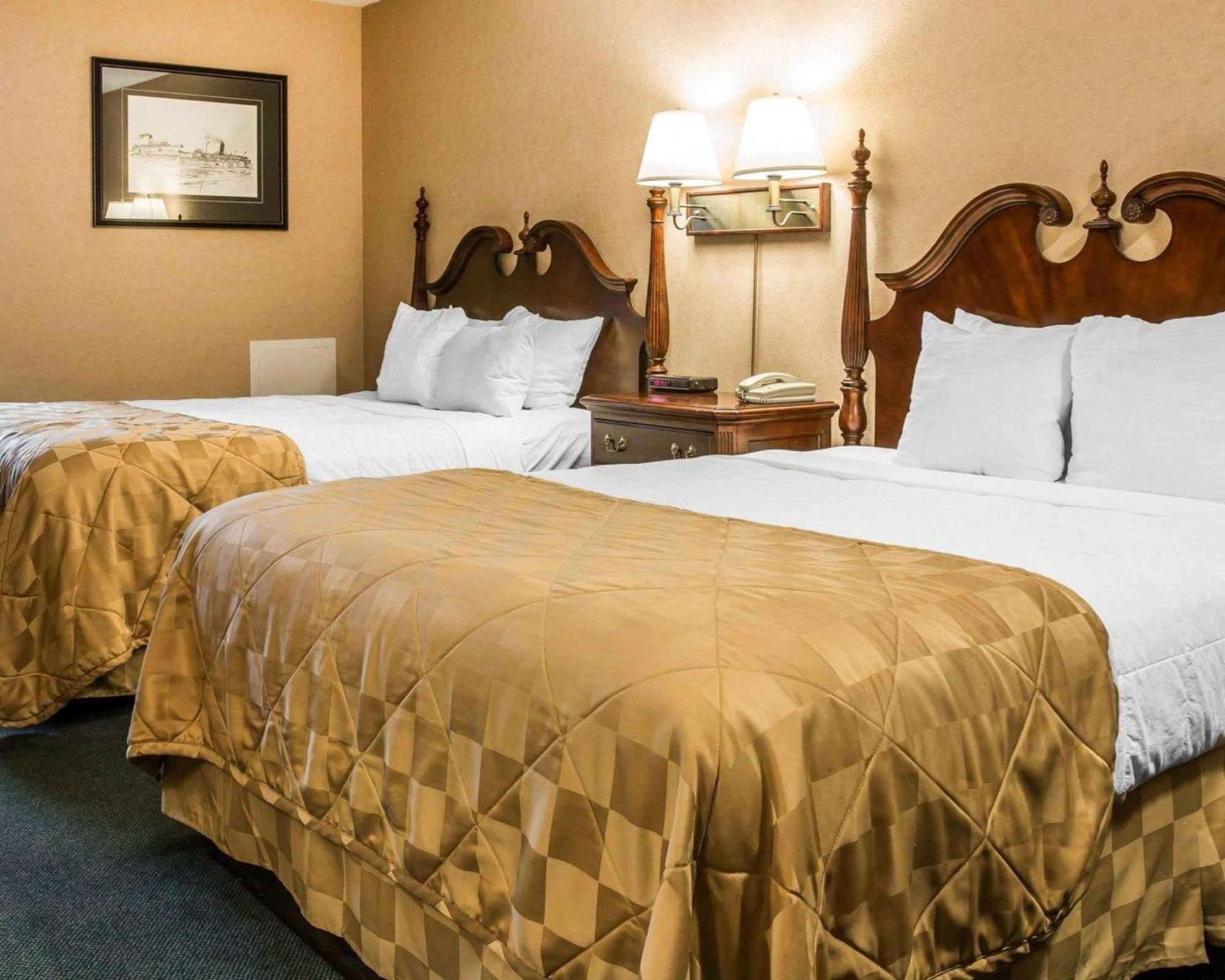 Queen Room with Two Queen Beds