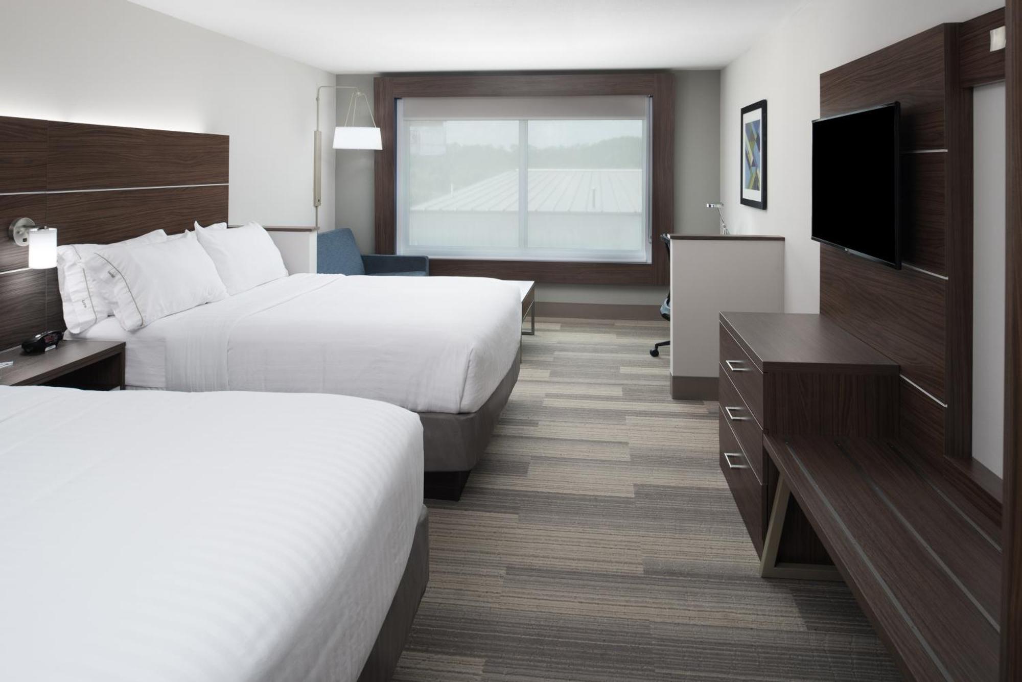 King Suite with Sofa Bed