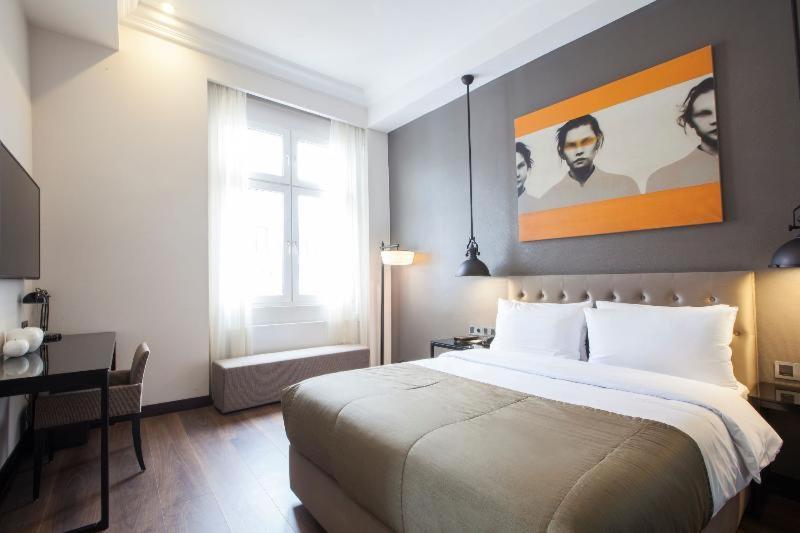 Classic Double Room,1282331158:JPEG
