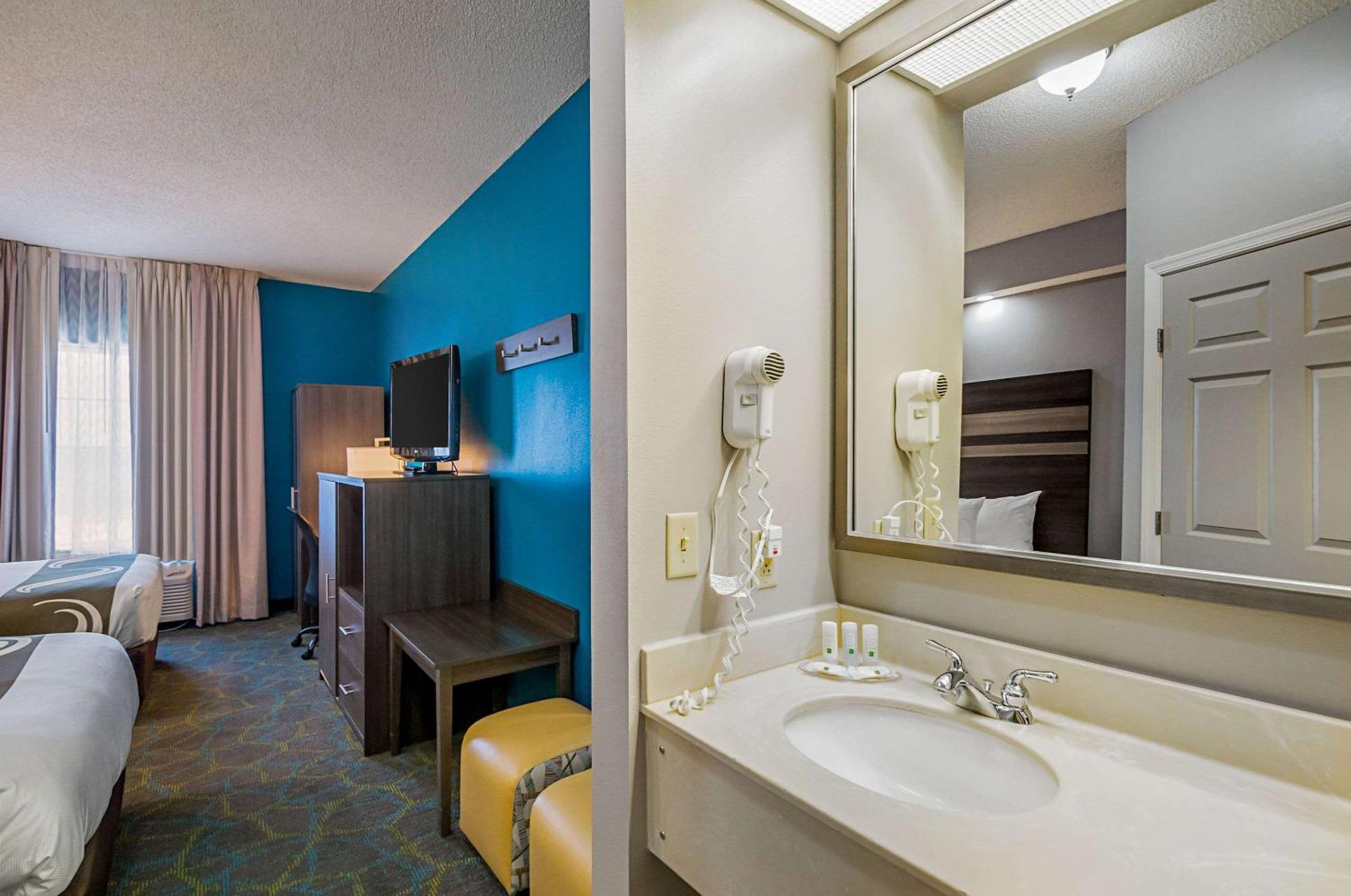 Double Room Two Double Beds Non-Smoking
