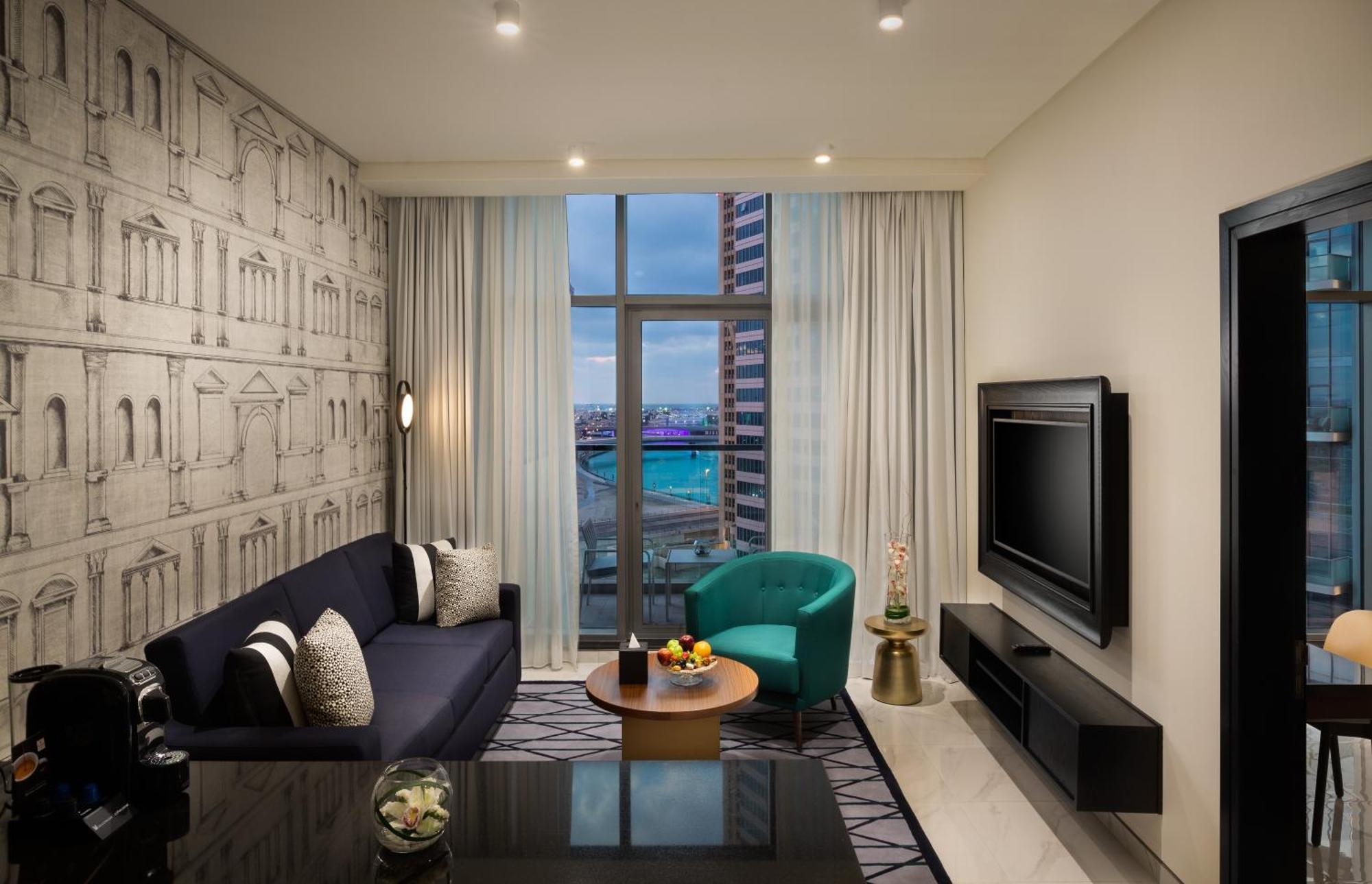 Premium One-Bedroom Apartment Beach Mall Shuttle